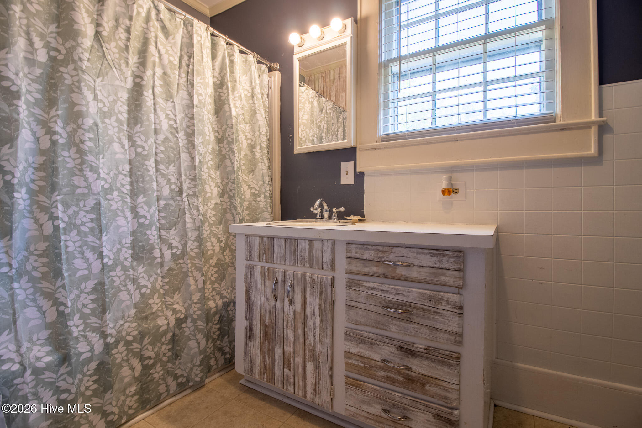 4804 Norway Road Property Photo 24