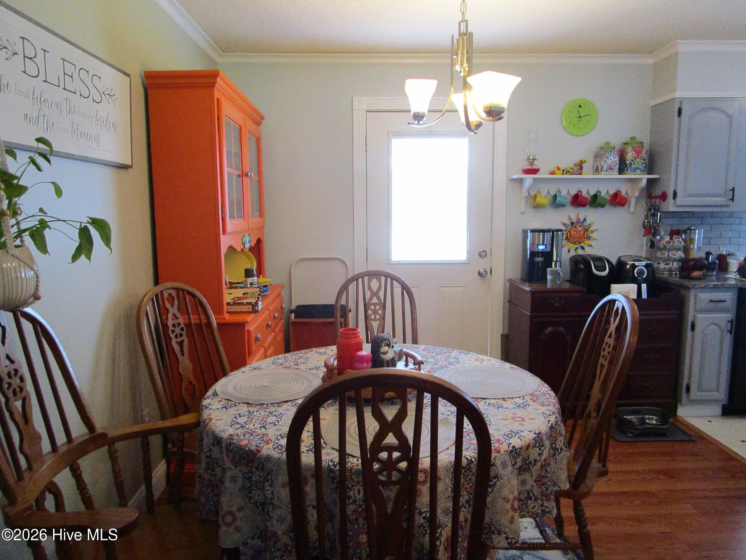 200 Fletcher Drive Property Photo 8