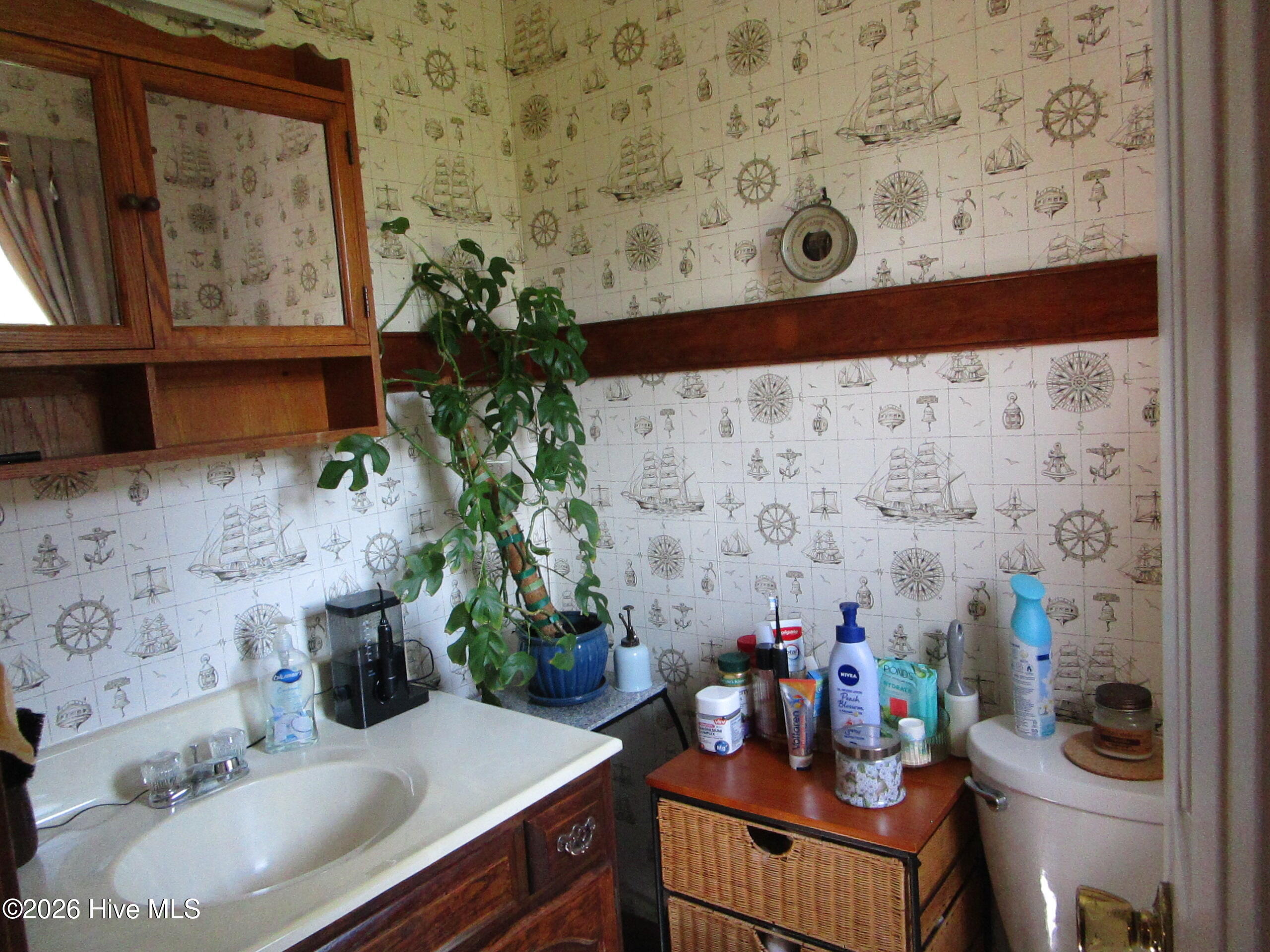 200 Fletcher Drive Property Photo 30