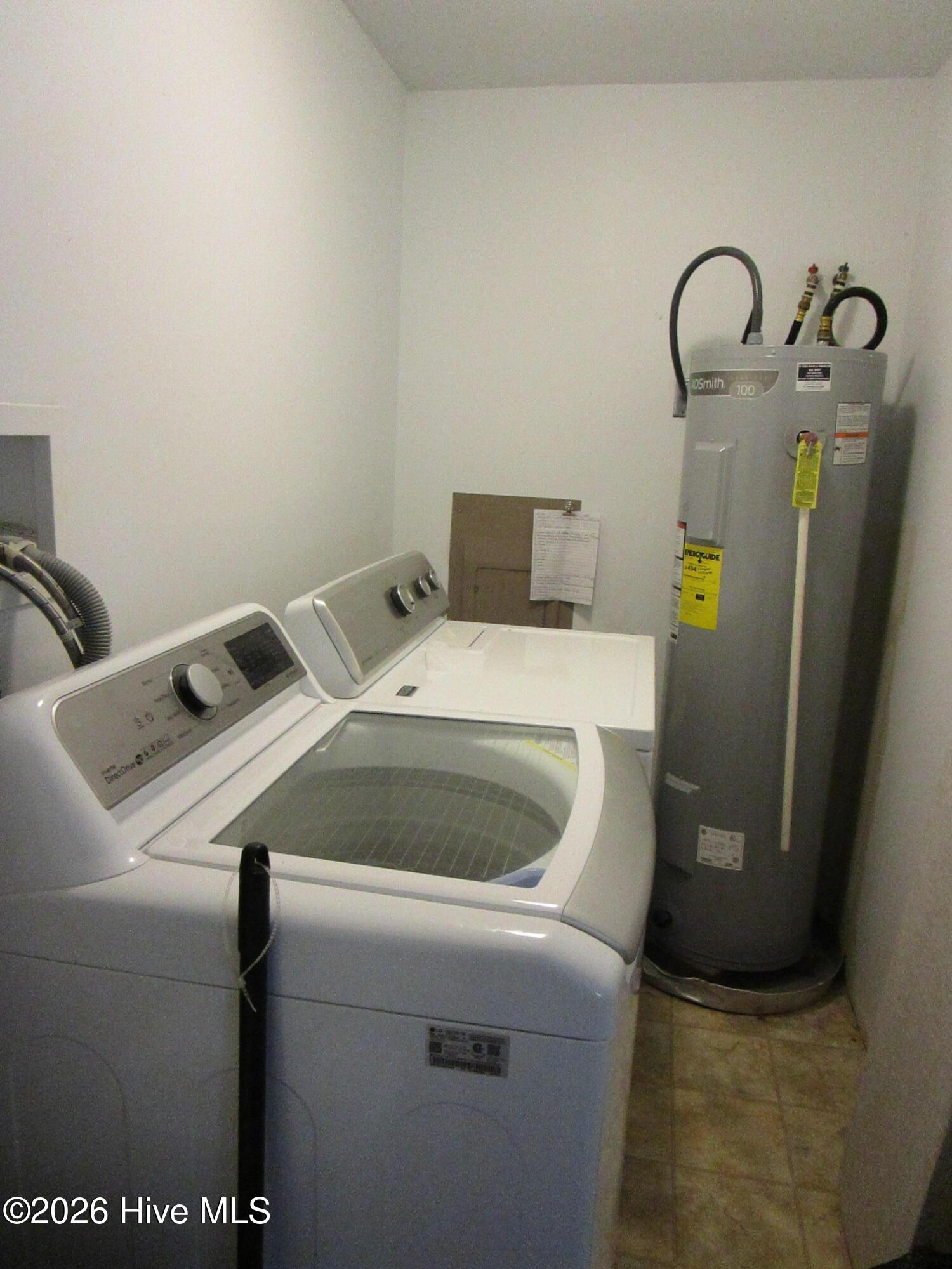200 Fletcher Drive Property Photo 33