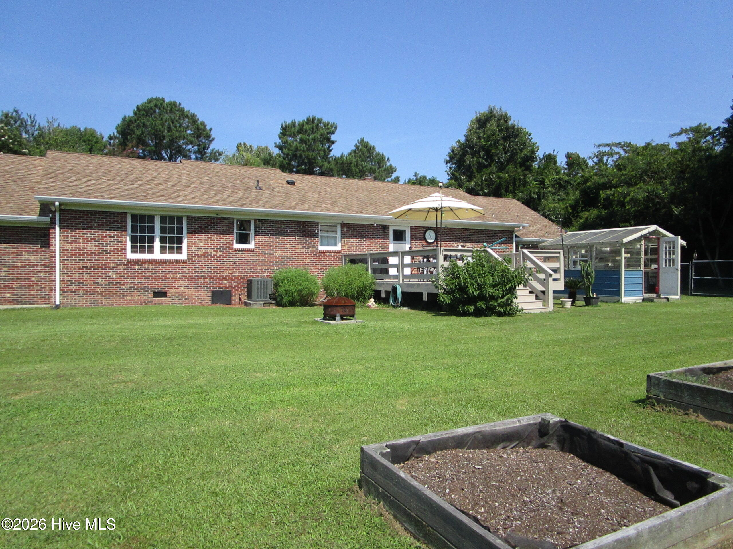 200 Fletcher Drive Property Photo 44