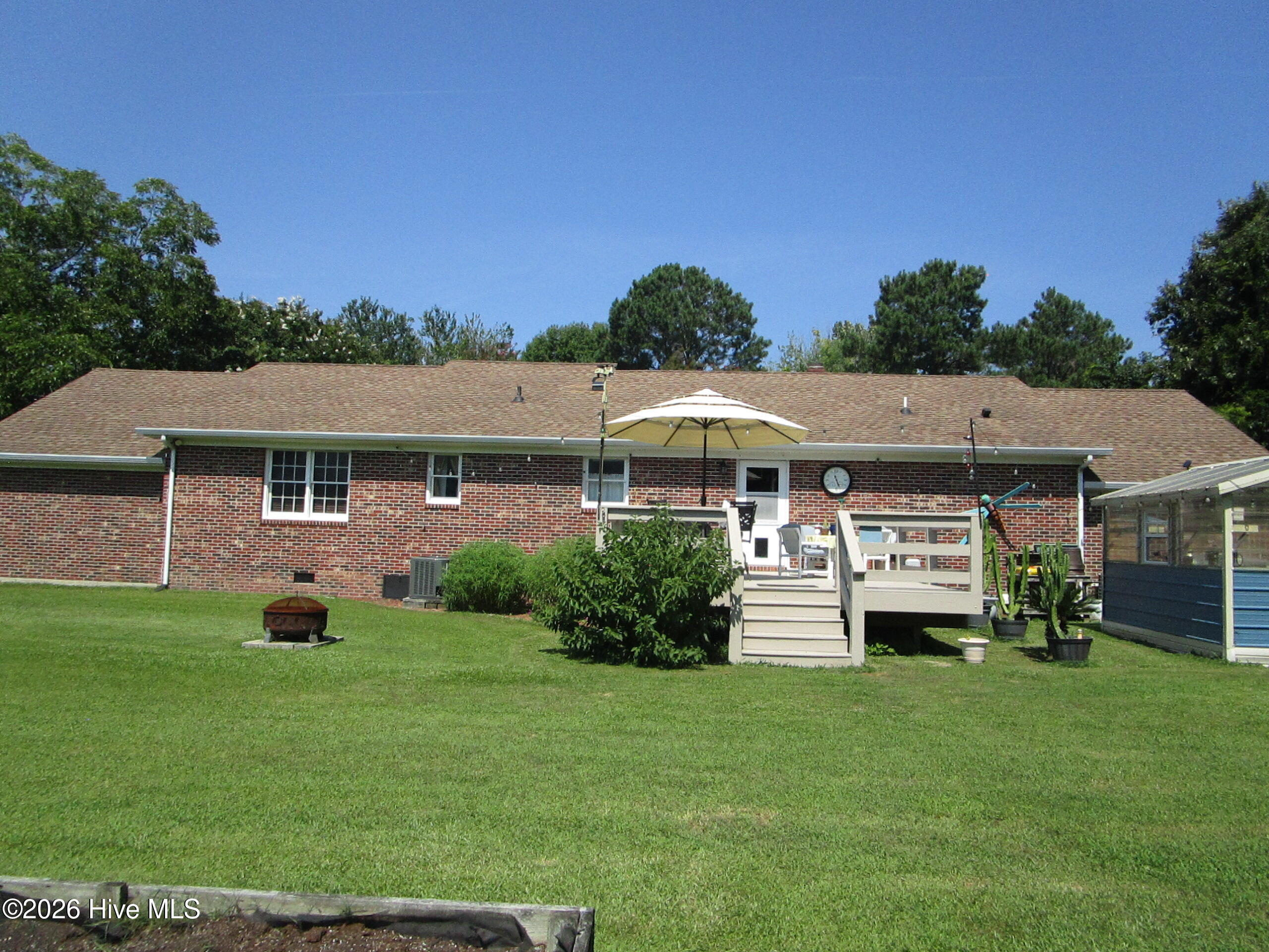 200 Fletcher Drive Property Photo 45