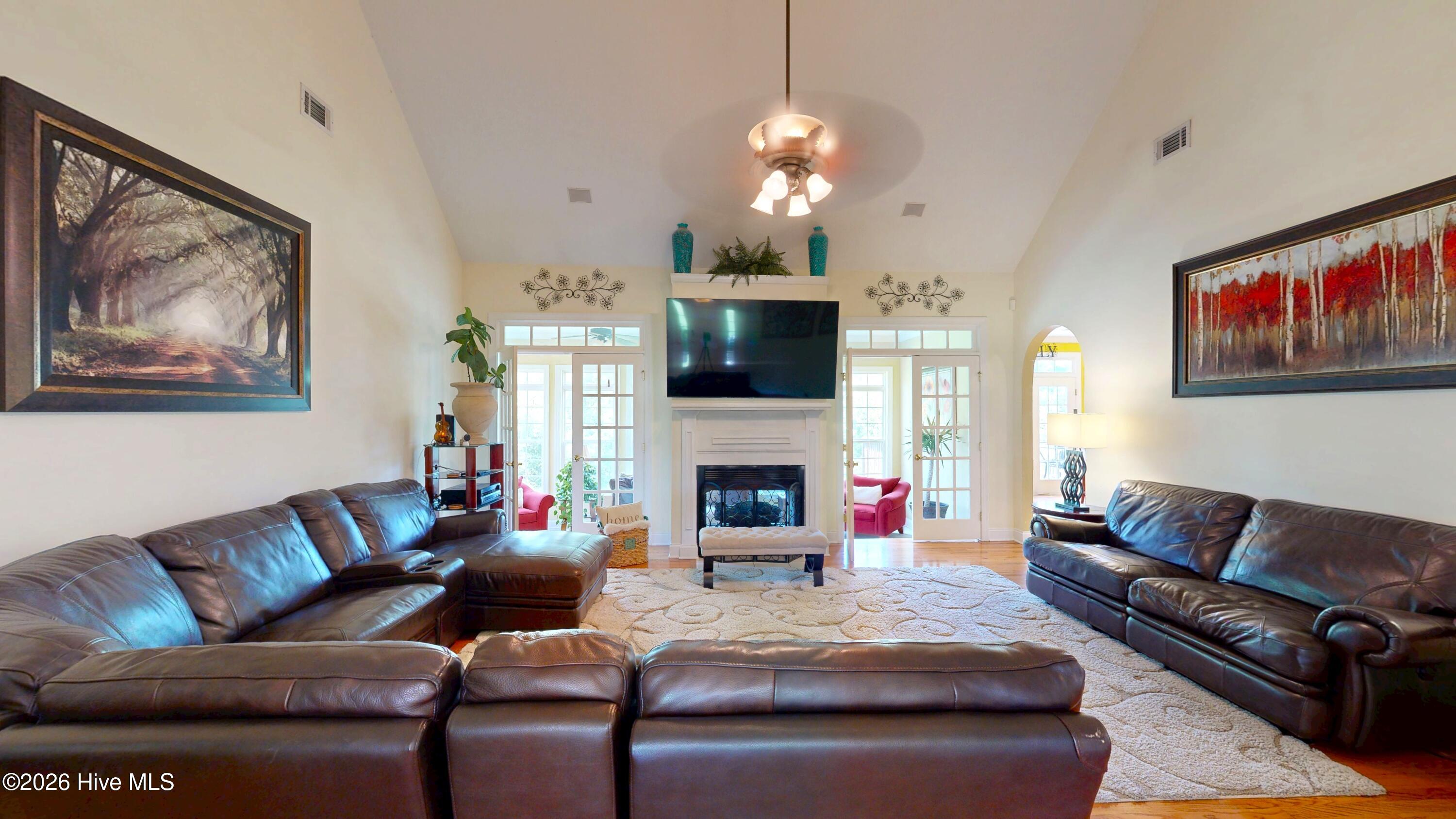607 Millstone Drive Property Photo 10