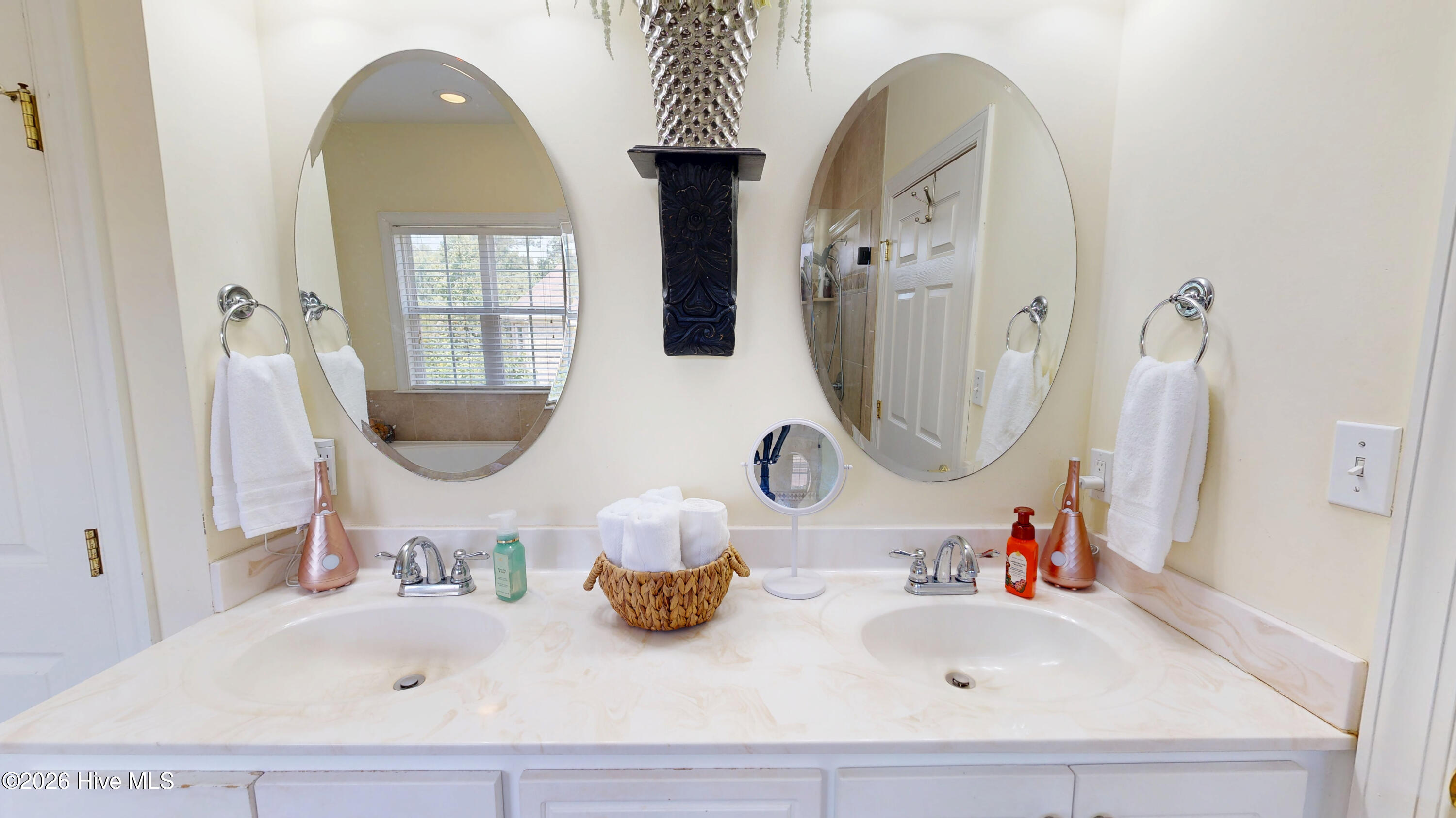 607 Millstone Drive Property Photo 35