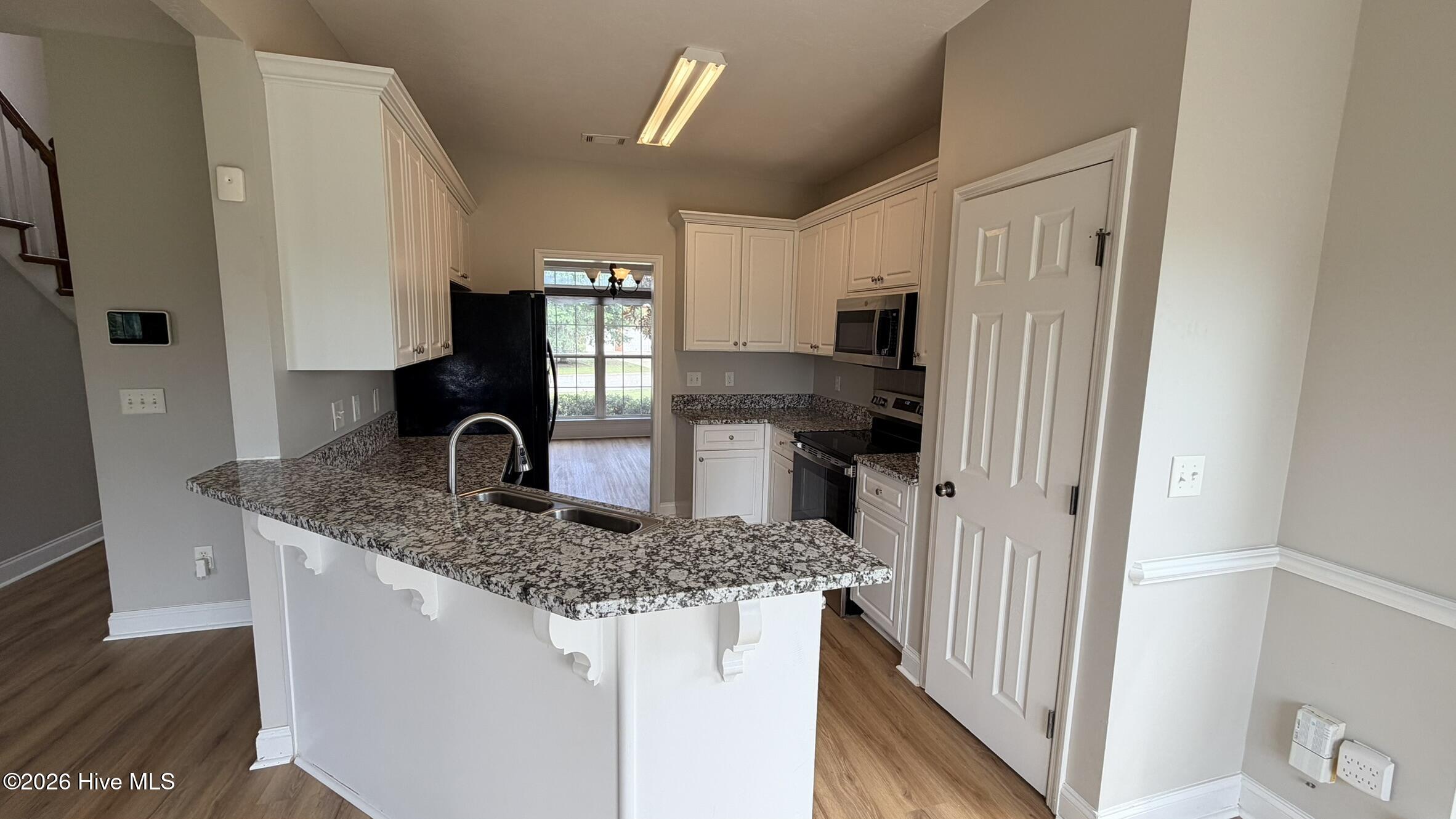 4573 Logans Way Property Photo 5