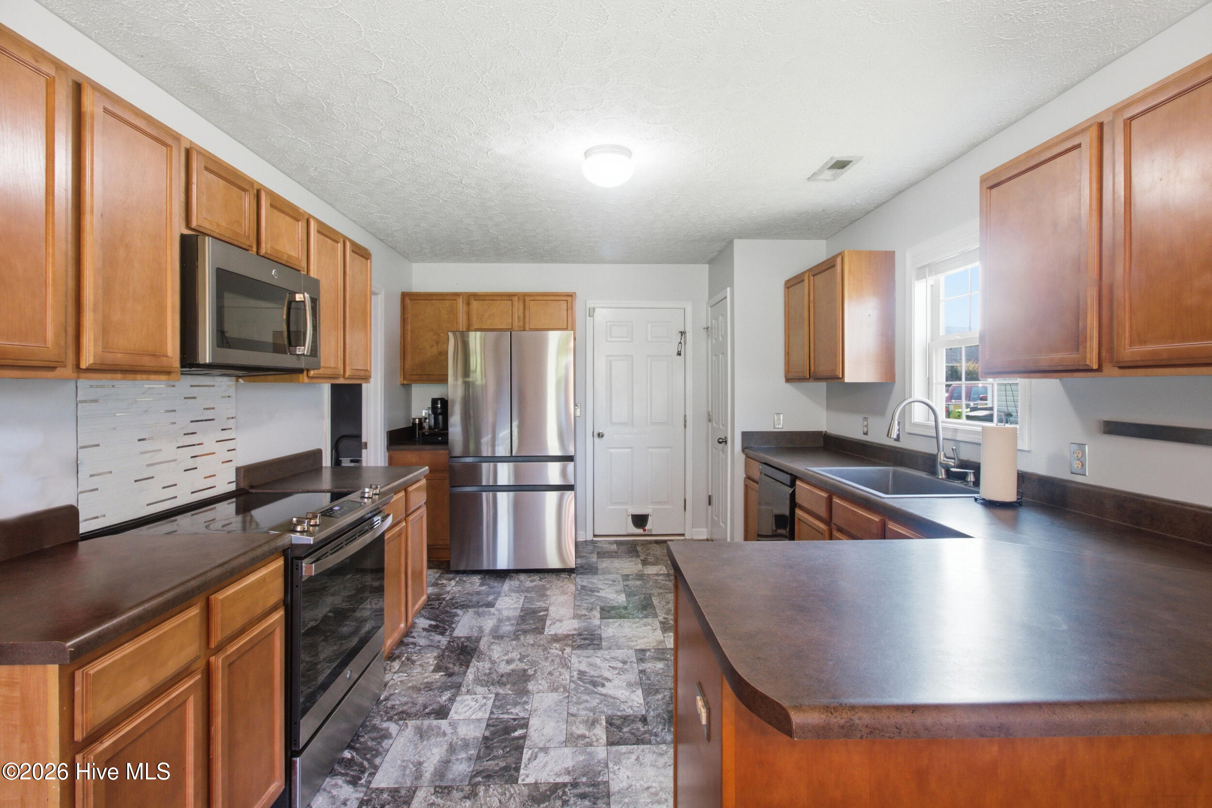 2820 Walter Drive Property Photo 7
