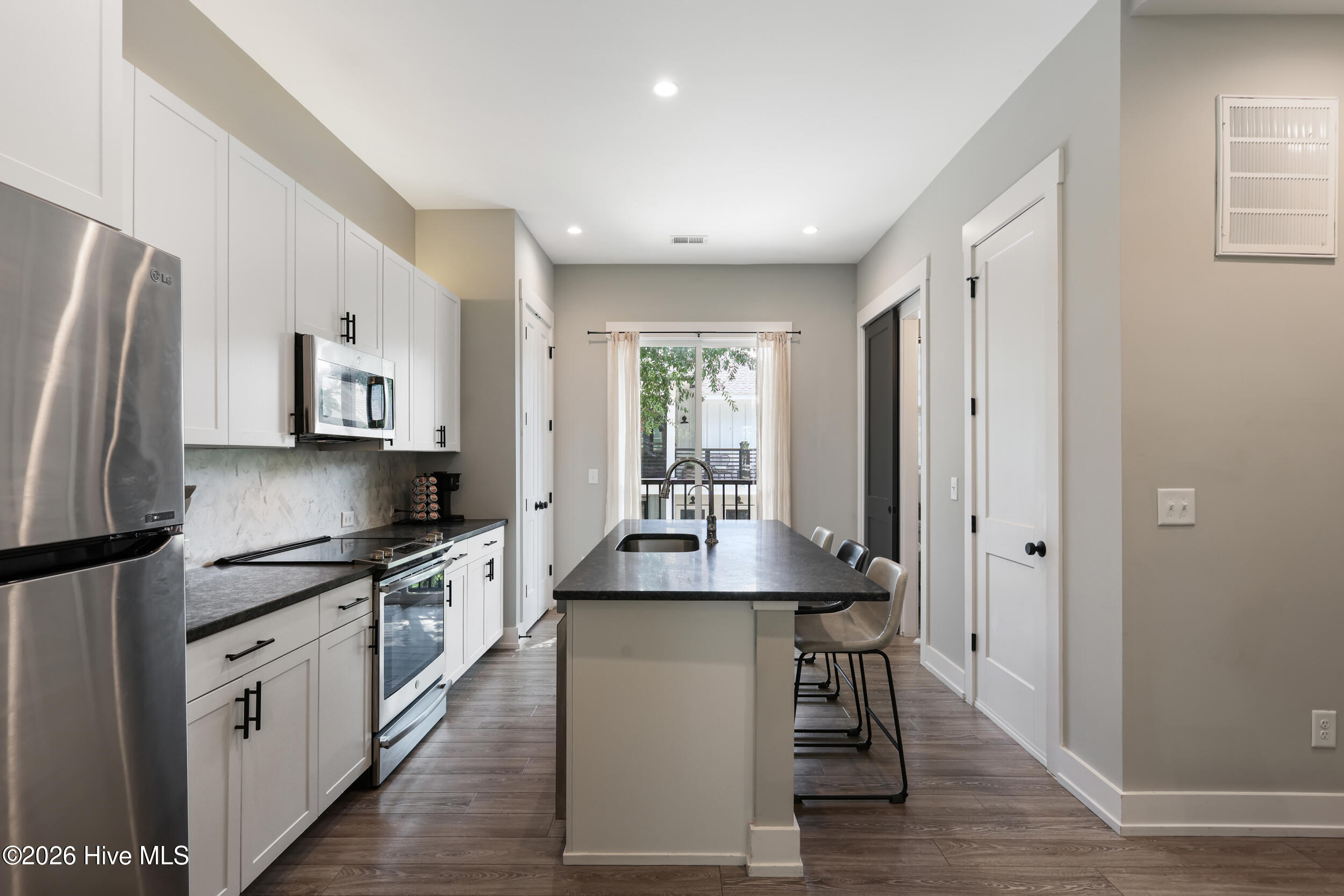 347 Mcivers Alley Property Photo 8