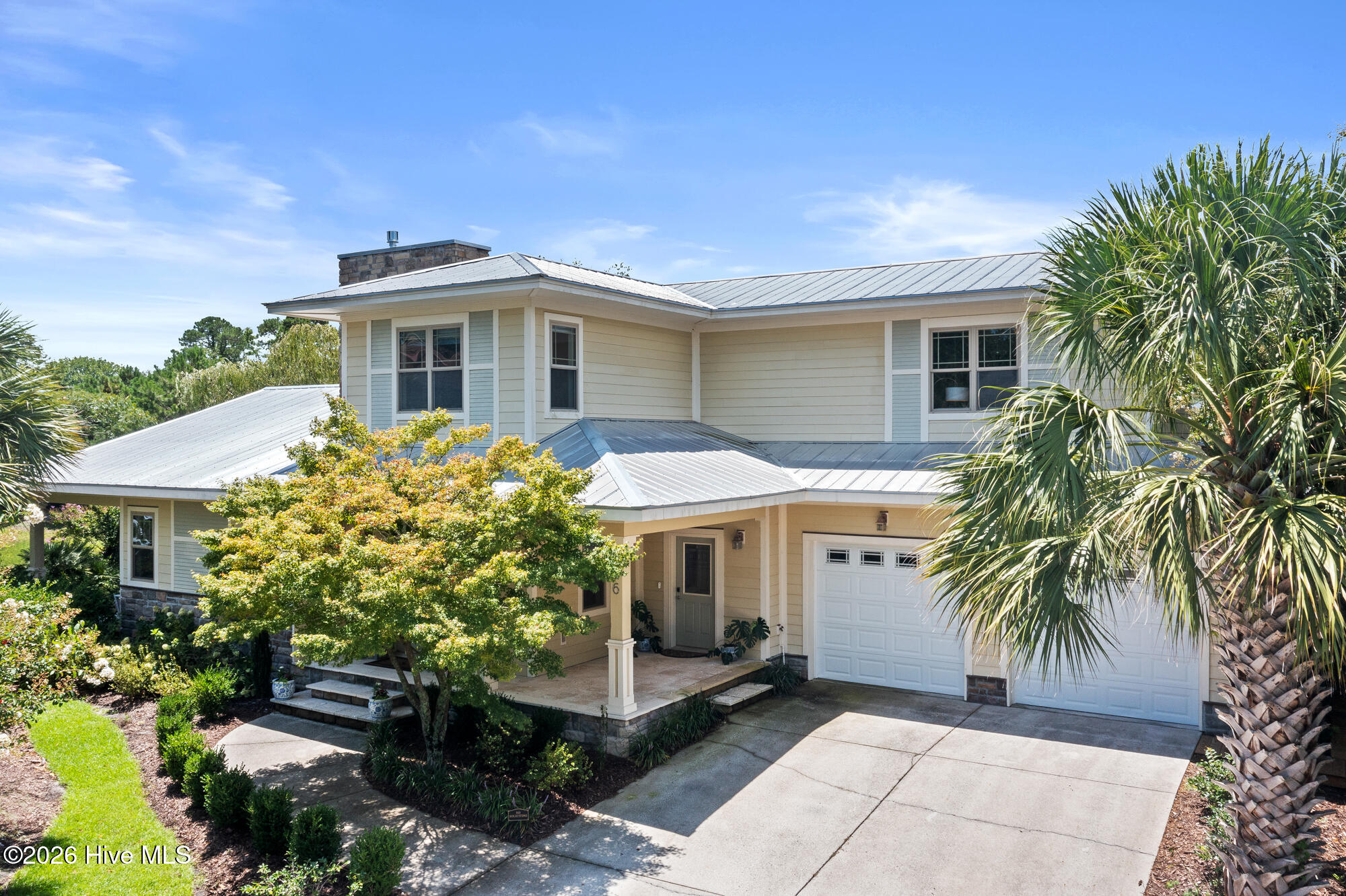 916 Cicada Court Property Photo 4