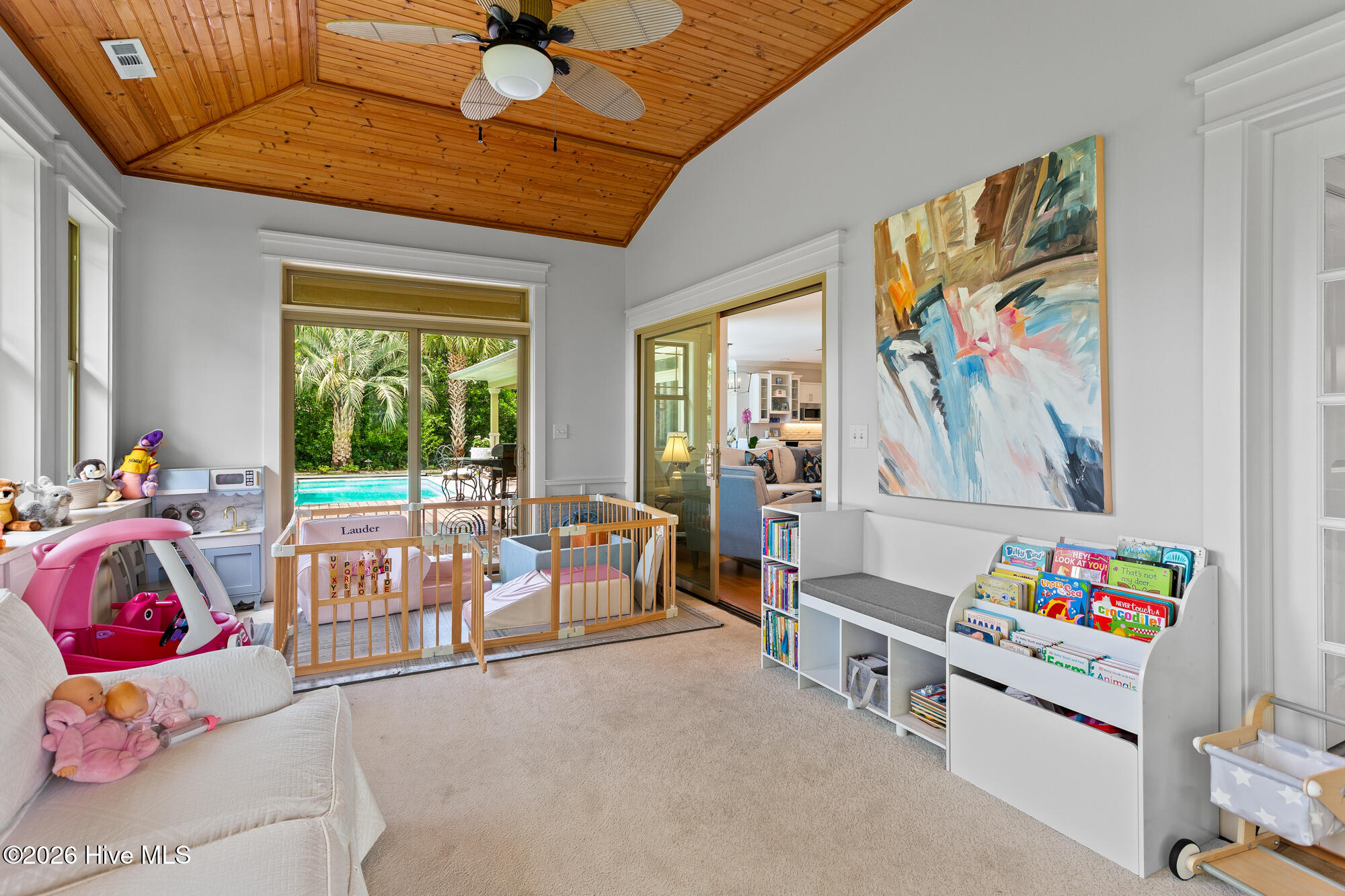 916 Cicada Court Property Photo 20