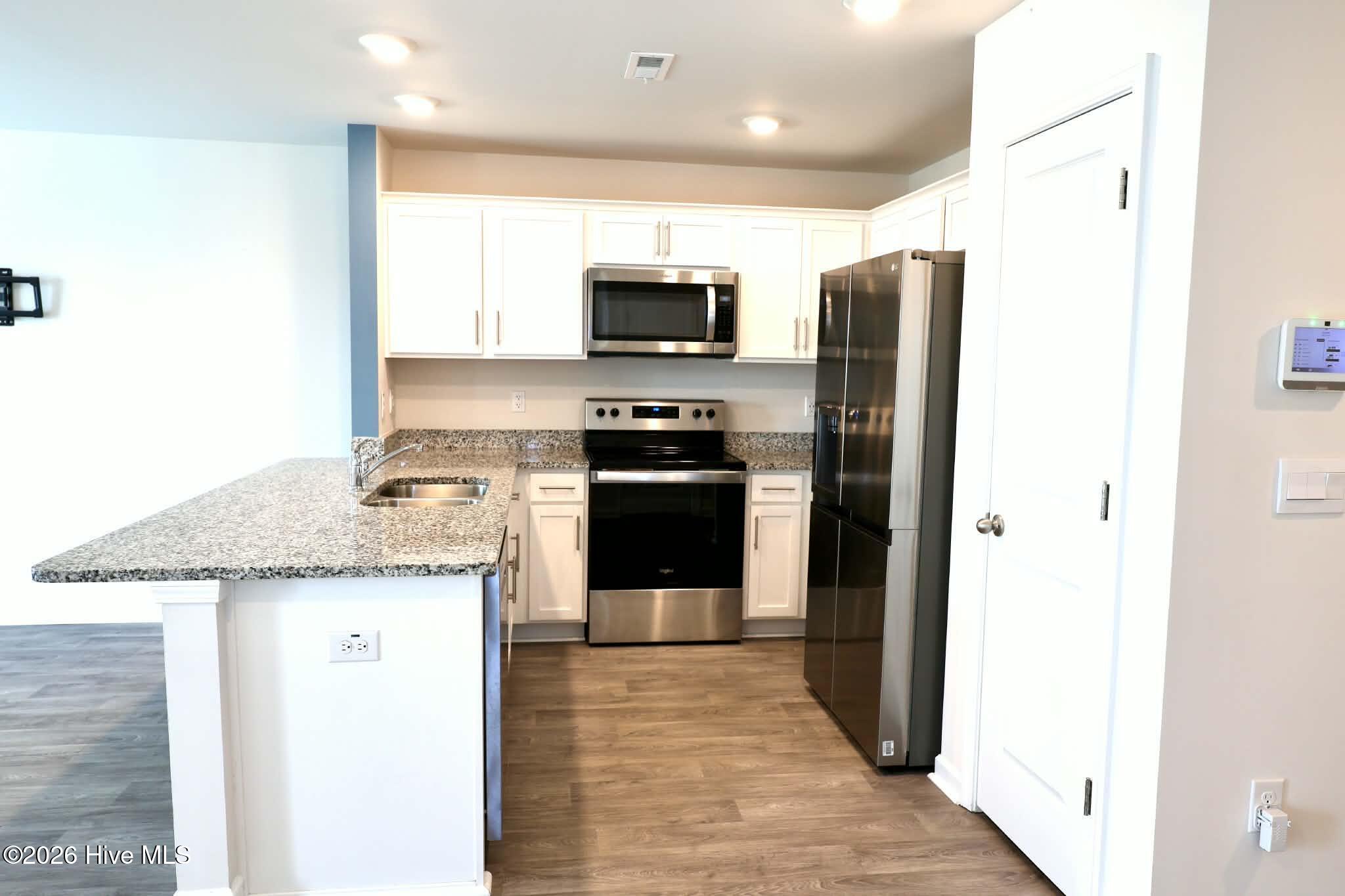 2109 Gracie Lane Property Photo 4