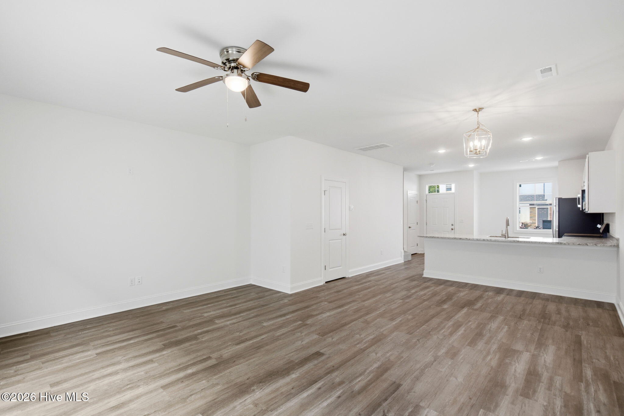 226 Sandy Cove Lane Property Photo 7