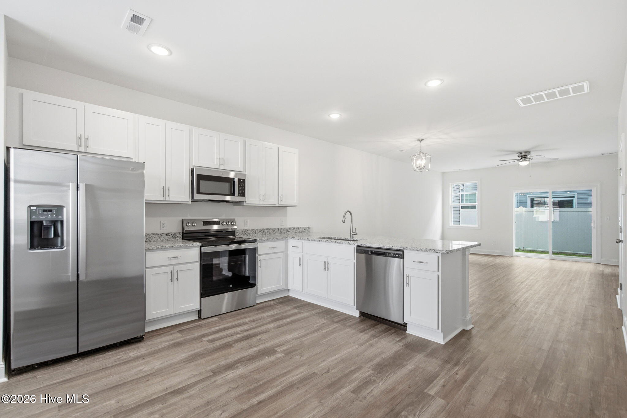 226 Sandy Cove Lane Property Photo 8