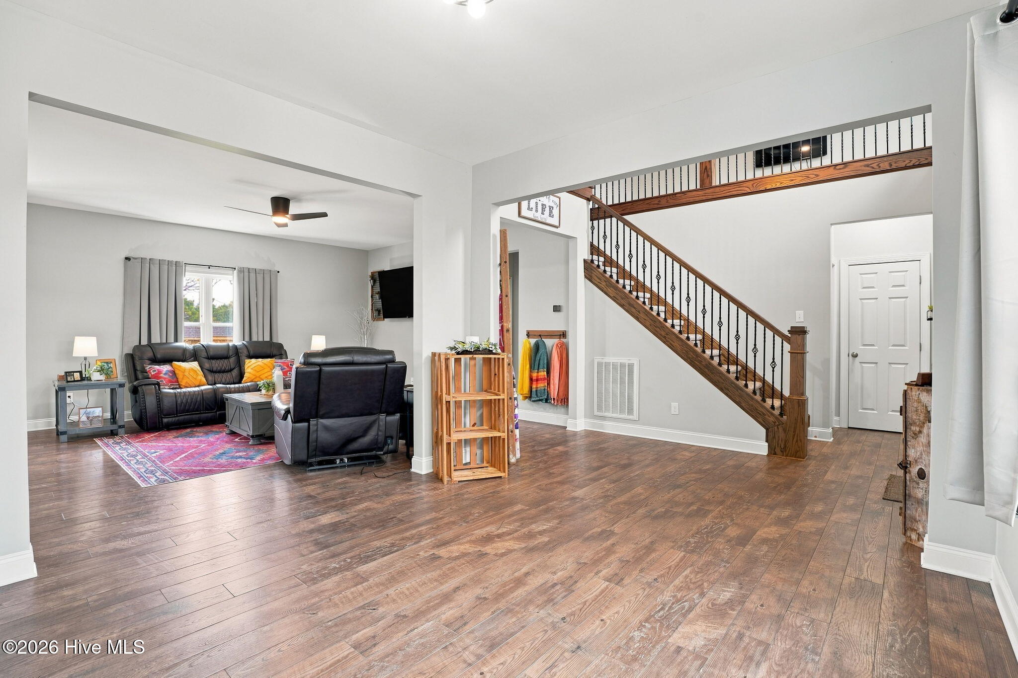 591 King Road Property Photo 12