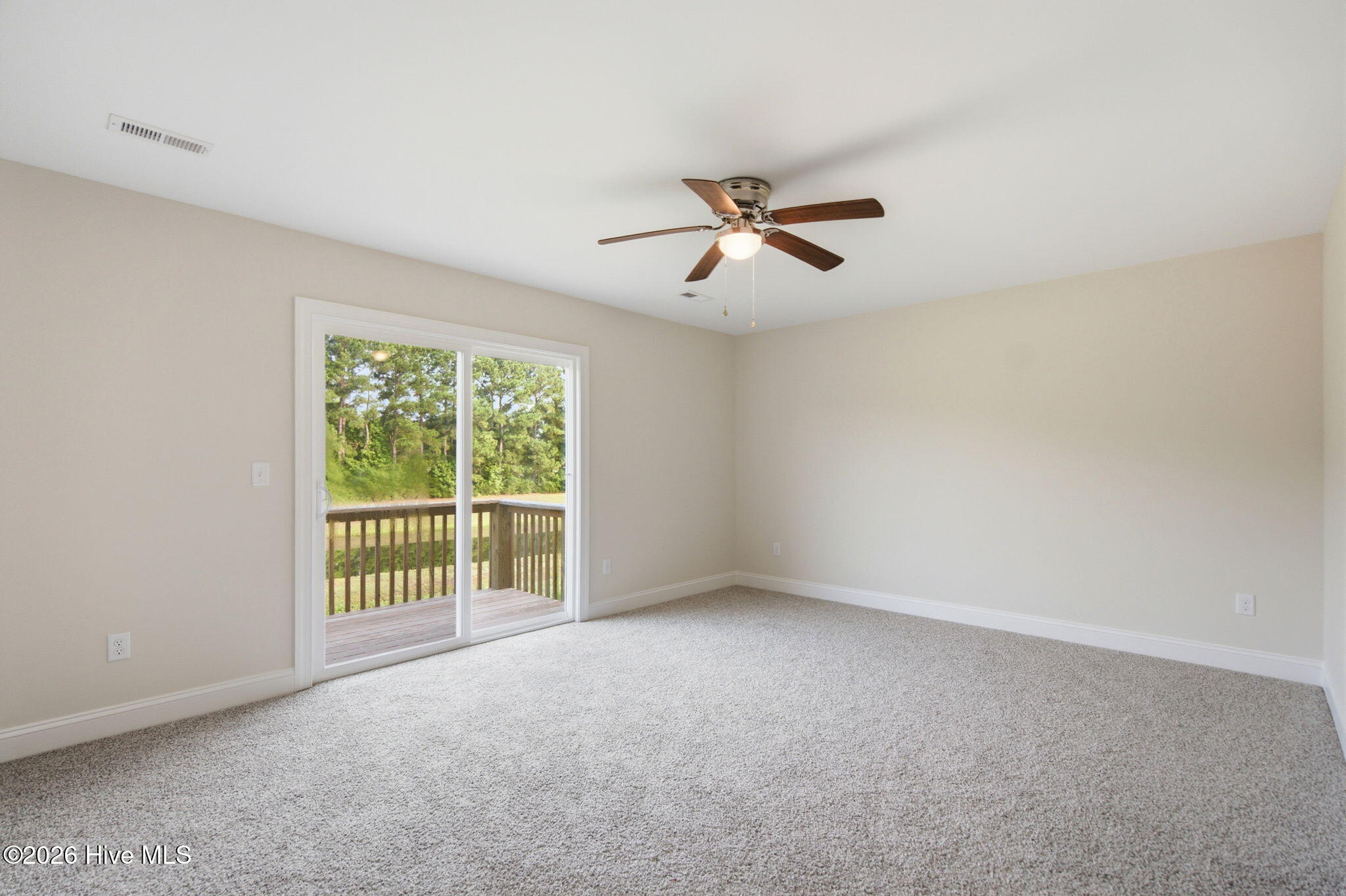213 Sandy Cove Lane Property Photo 13
