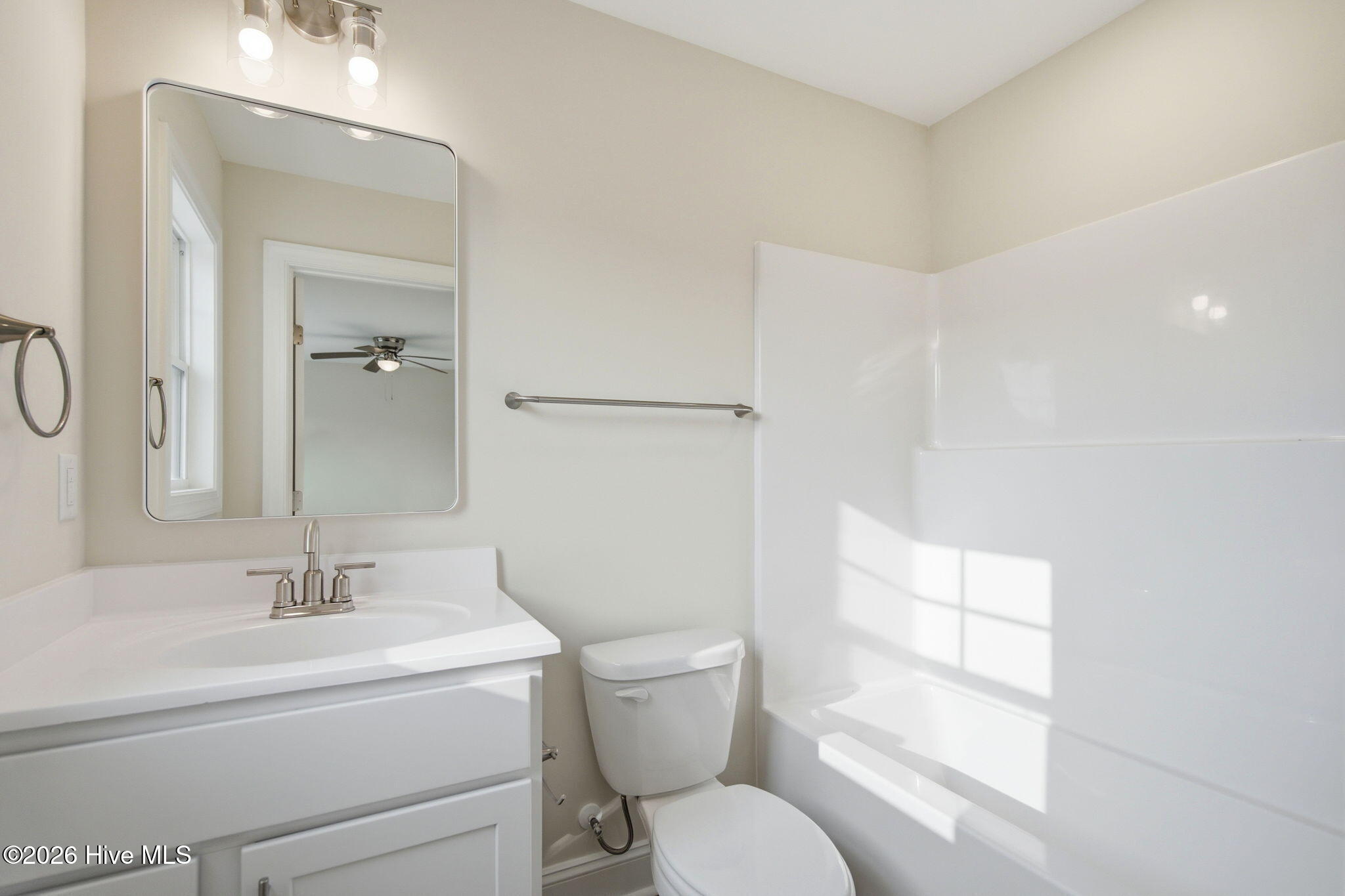 213 Sandy Cove Lane Property Photo 17