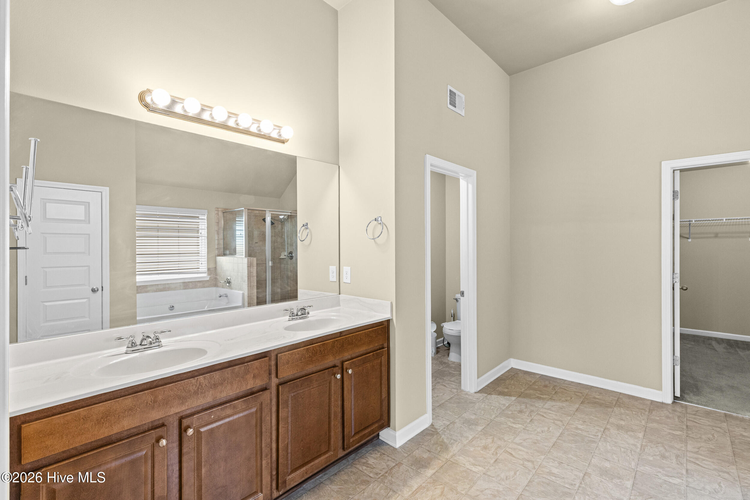 3194 Waverly Lane Property Photo 23