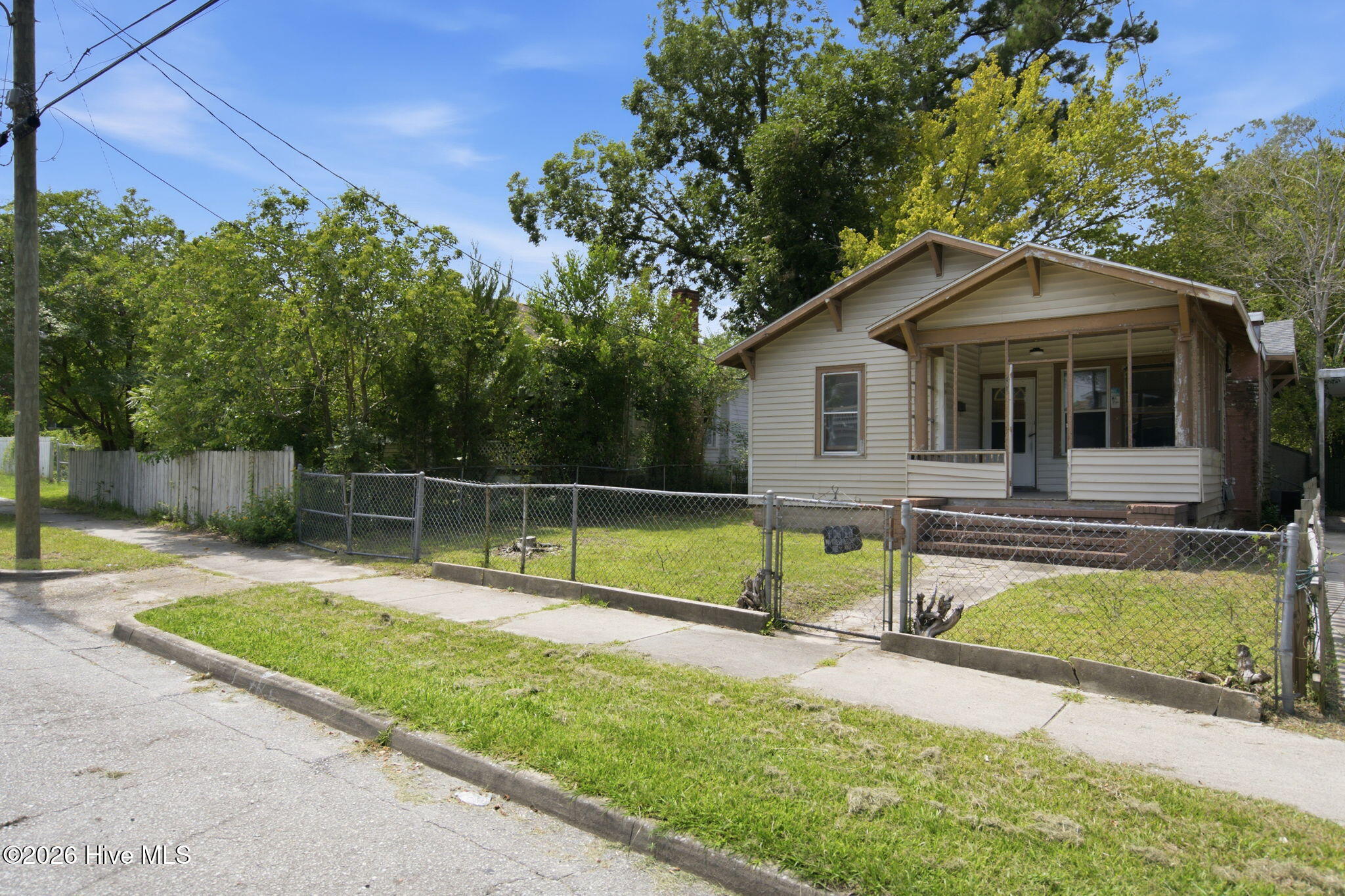 207 N 12th Street Property Photo 6