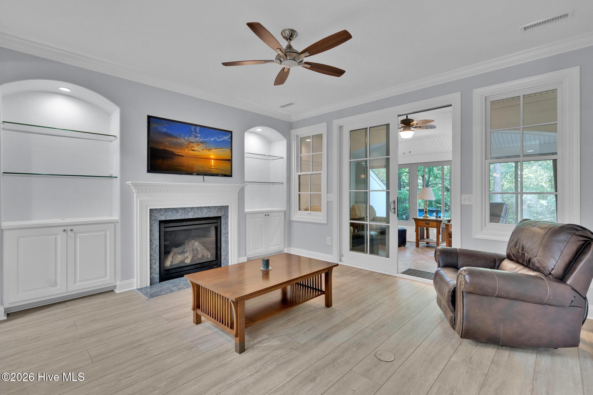 1186 Evangeline Drive Property Photo 13