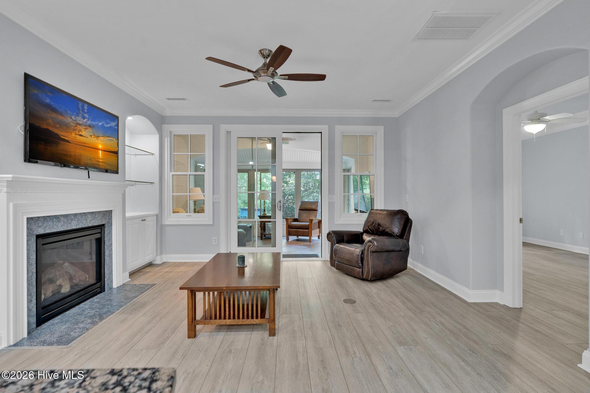 1186 Evangeline Drive Property Photo 15