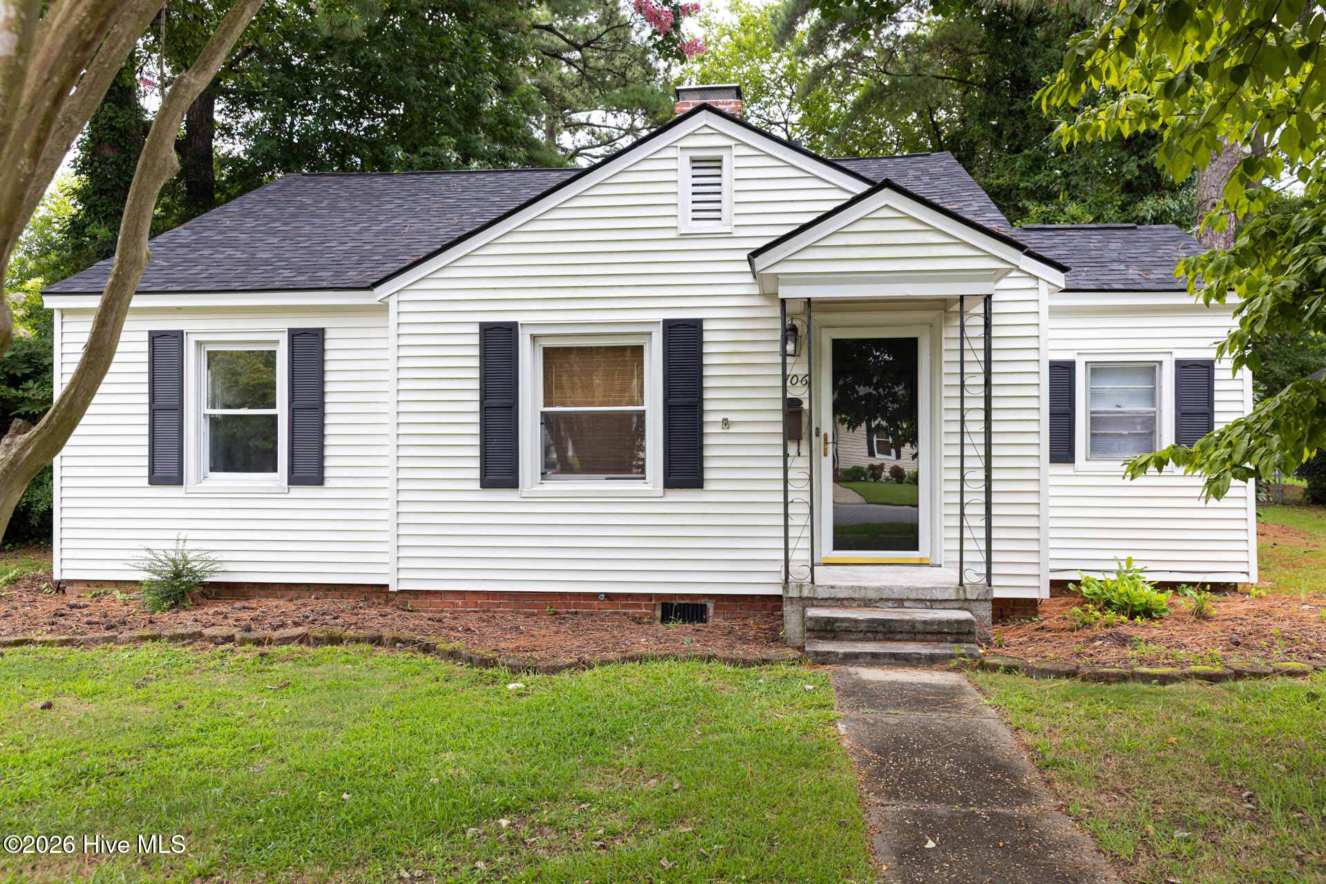 106 S Griffin Street Property Photo 1