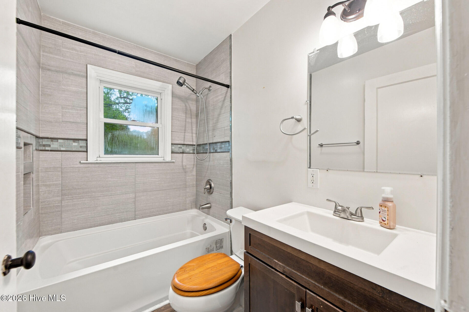 106 S Griffin Street Property Photo 15
