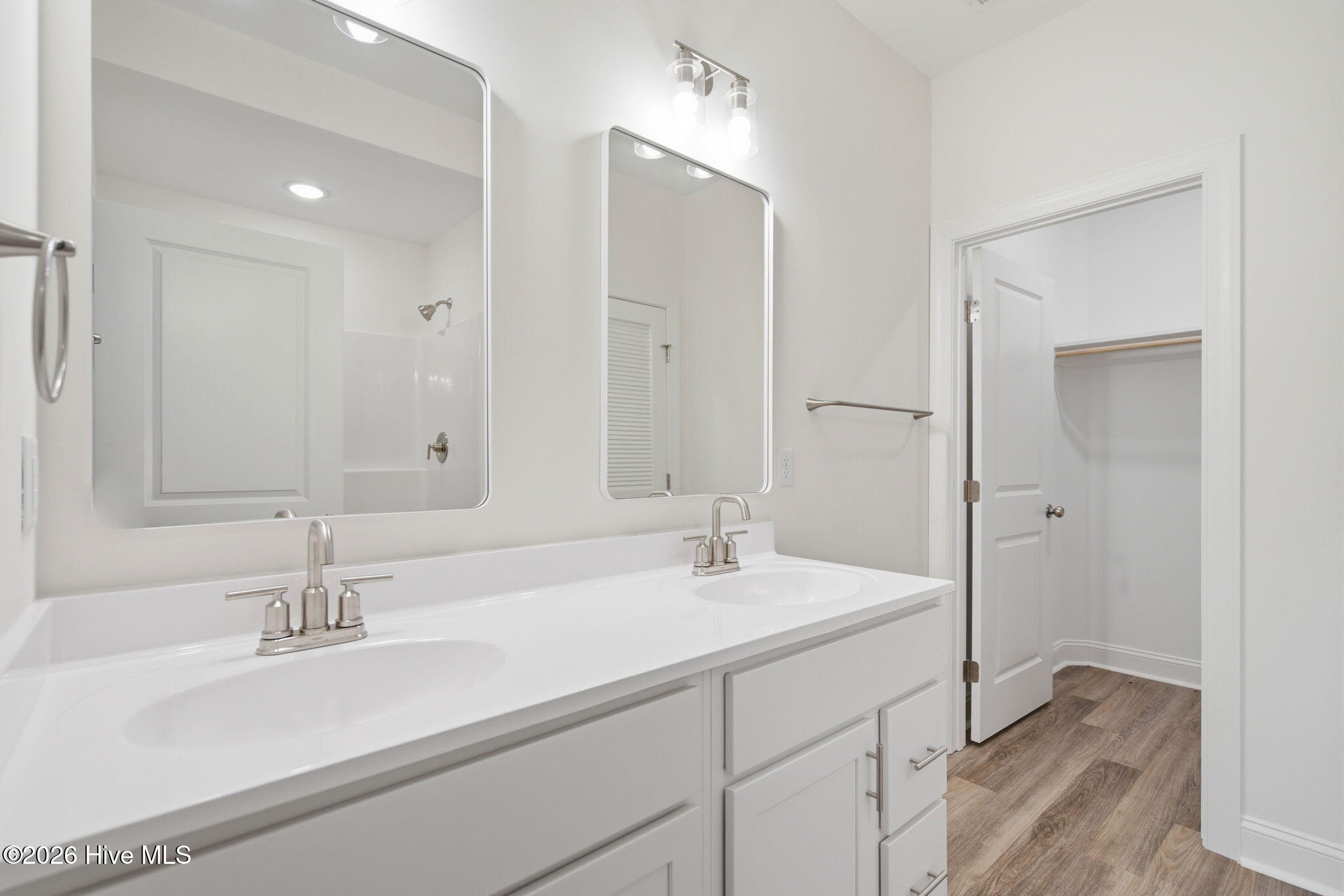 219 Sandy Cove Lane Property Photo 11