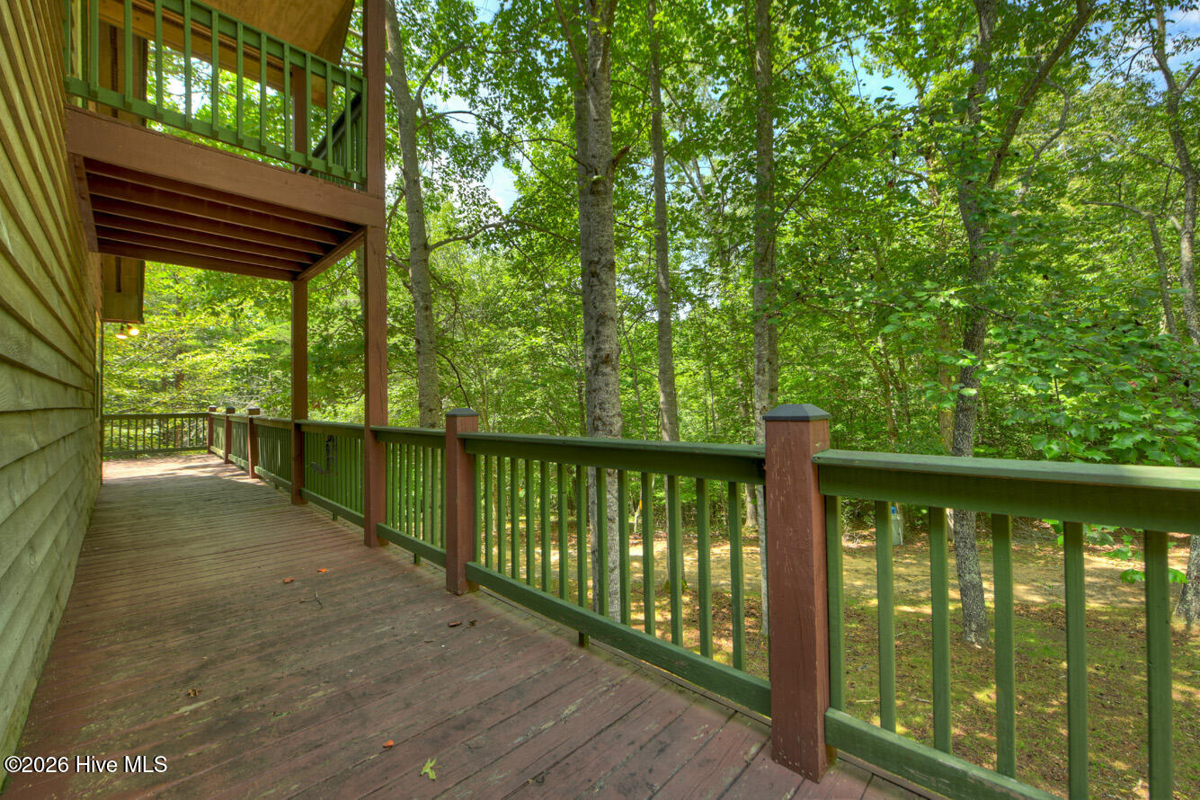 648 Posey Place Property Photo 34
