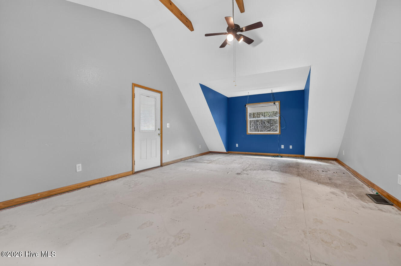 648 Posey Place Property Photo 54