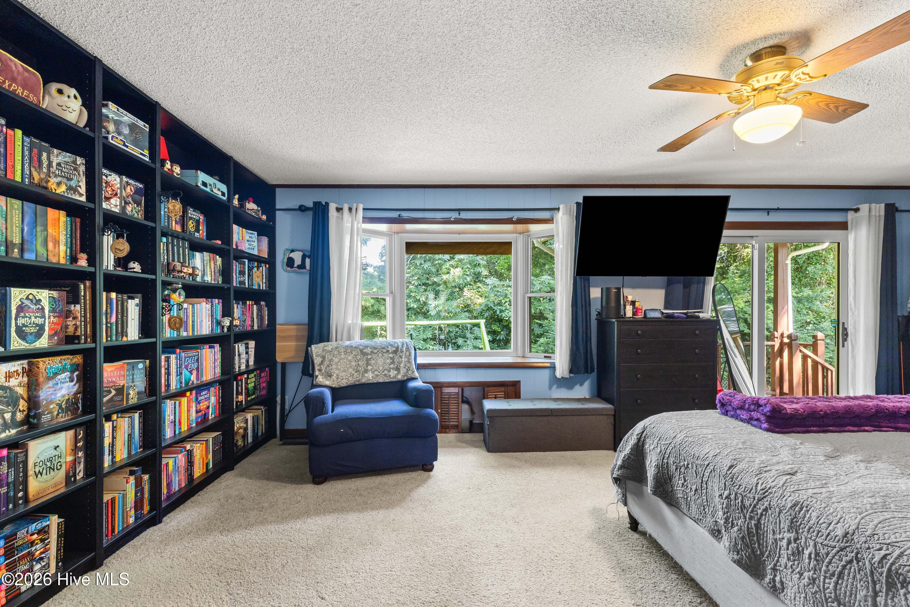 139 Greencrest Circle Property Photo 14