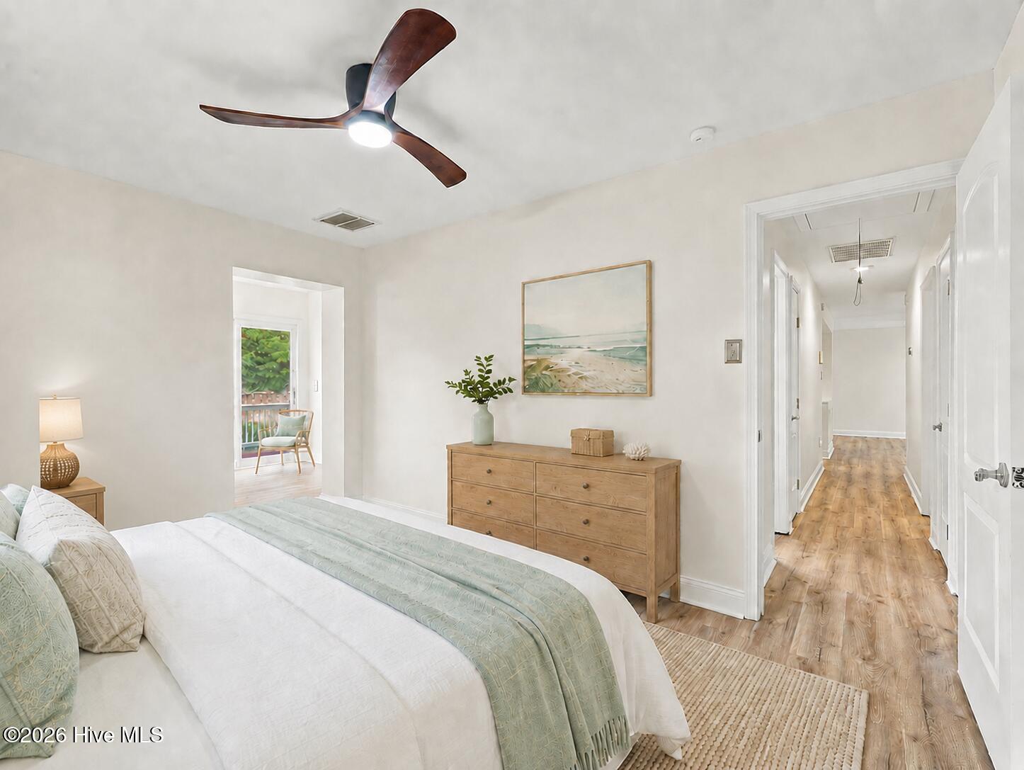 639 W Shore Drive Property Photo 20
