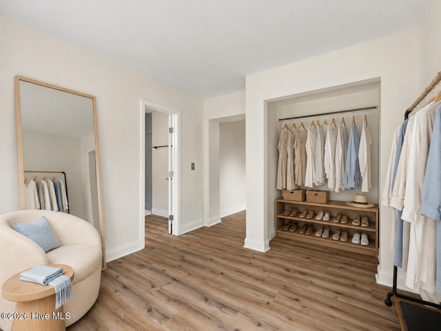 639 W Shore Drive Property Photo 26