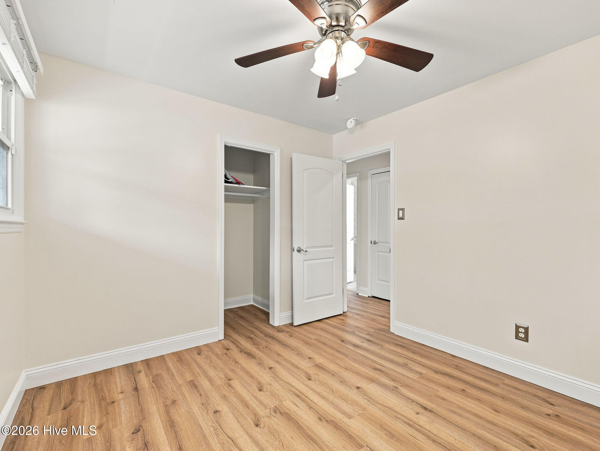 639 W Shore Drive Property Photo 31