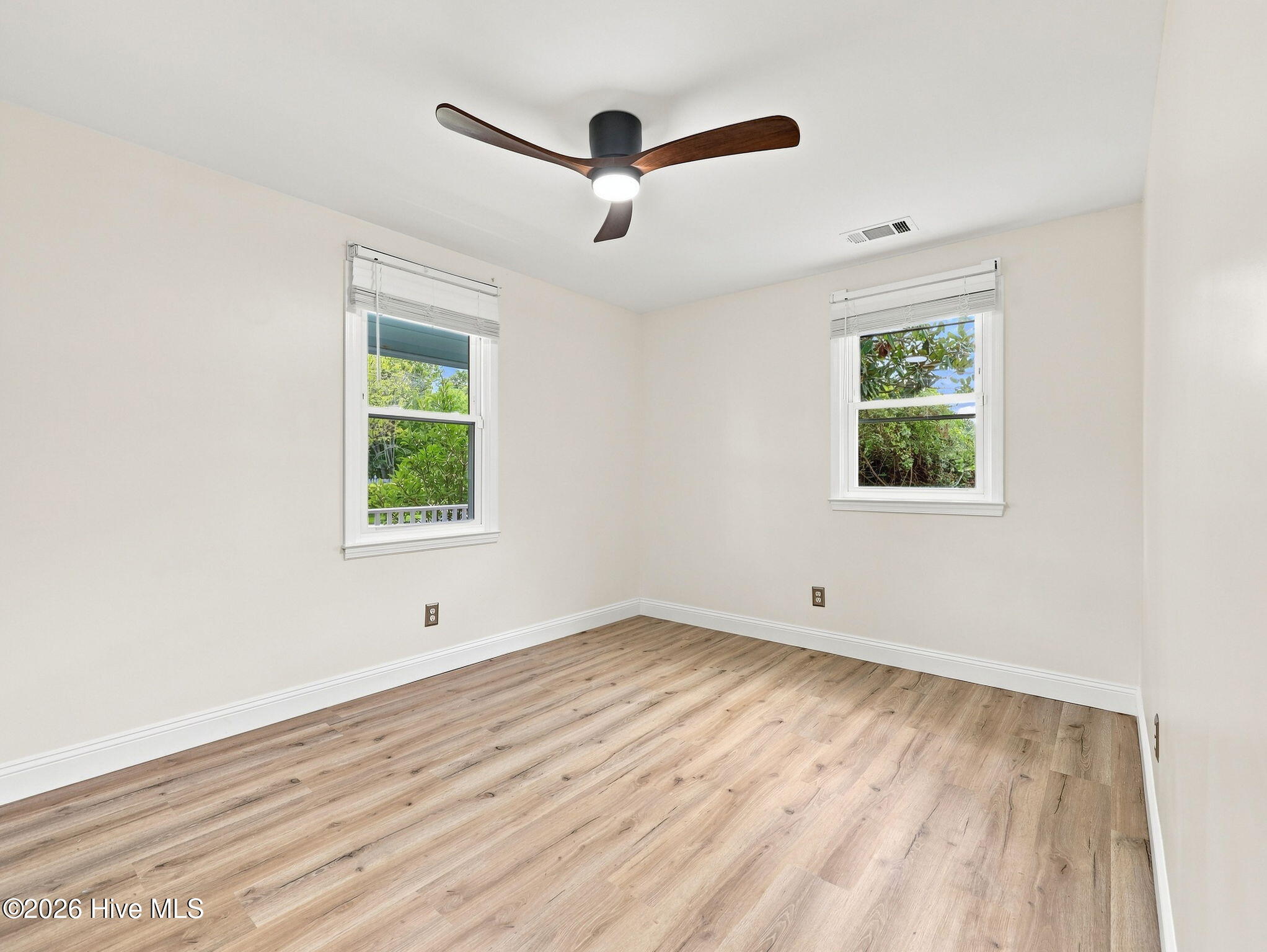 639 W Shore Drive Property Photo 35