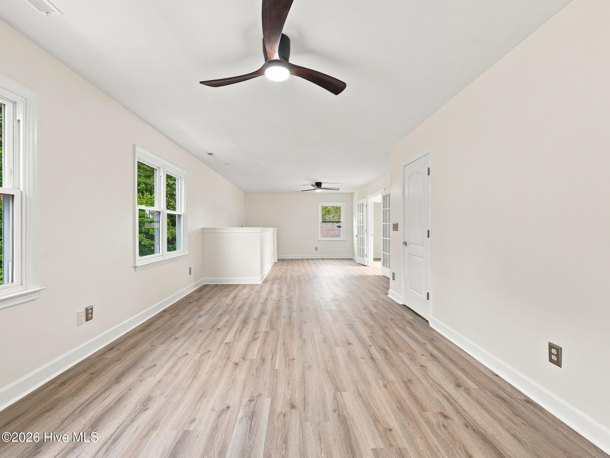 639 W Shore Drive Property Photo 44