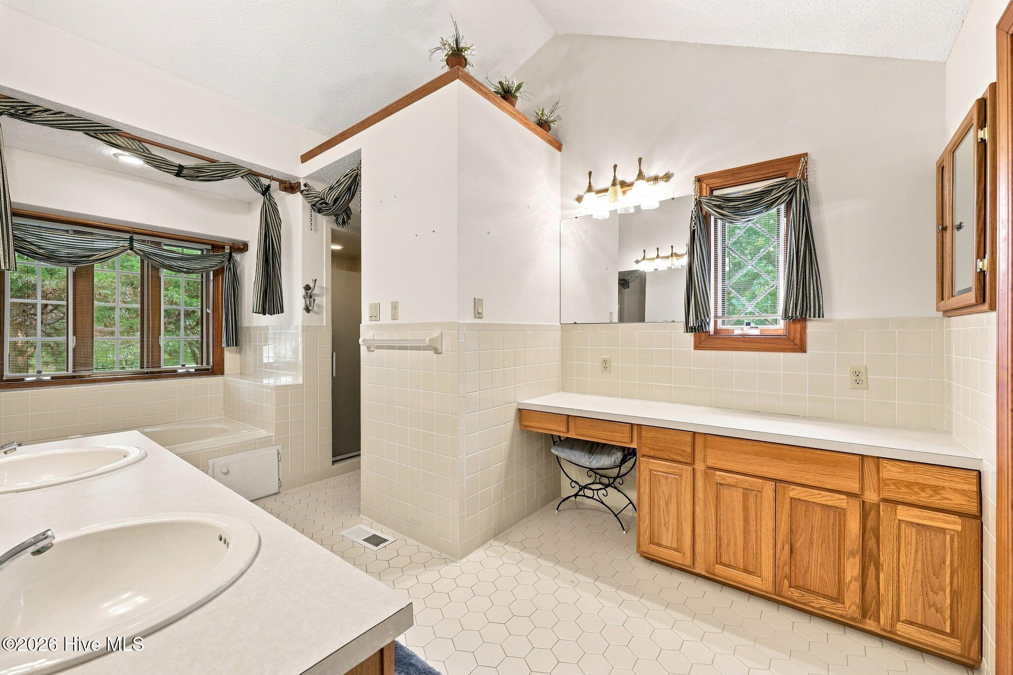 1601 Tyner Road Property Photo 36