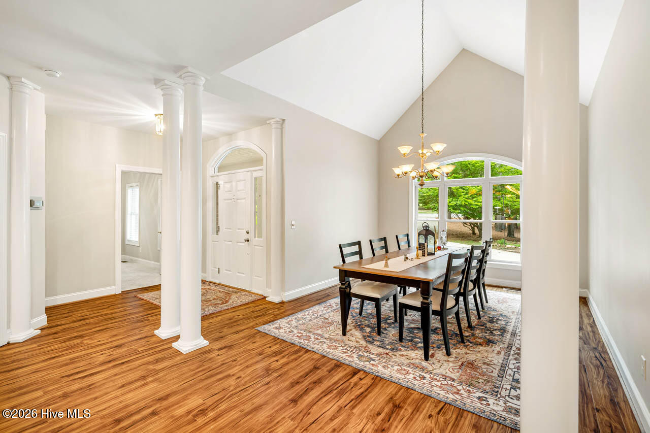 1624 Rosebriar Place Property Photo 8