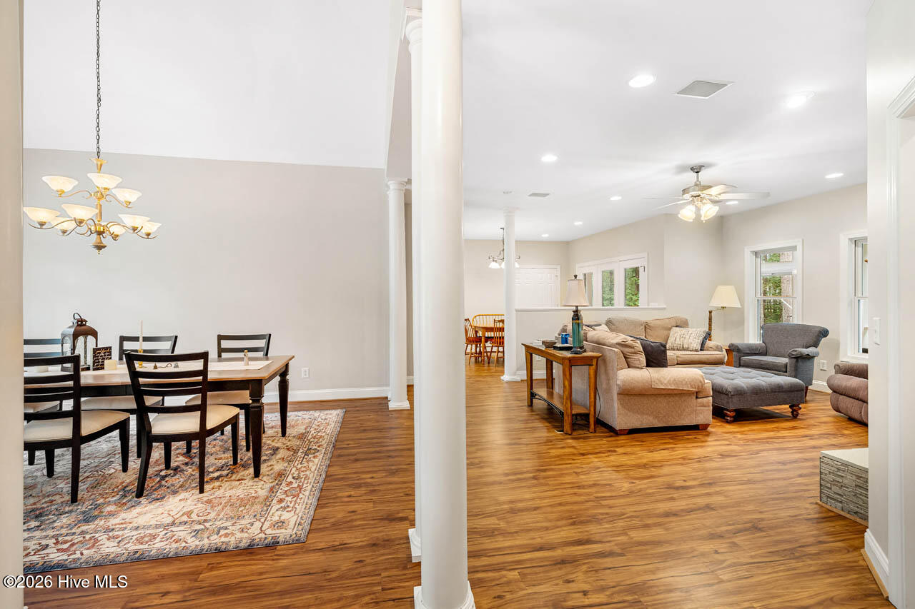 1624 Rosebriar Place Property Photo 12