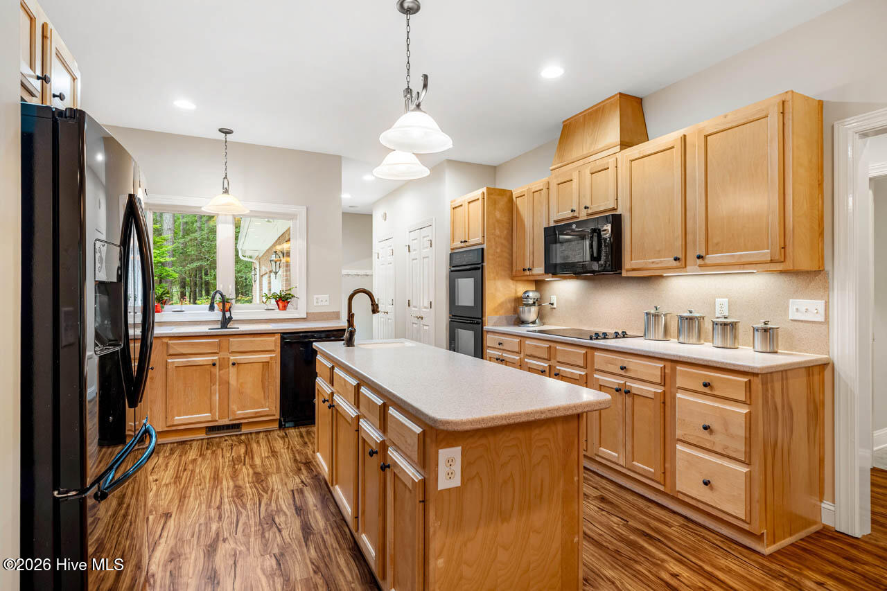 1624 Rosebriar Place Property Photo 20
