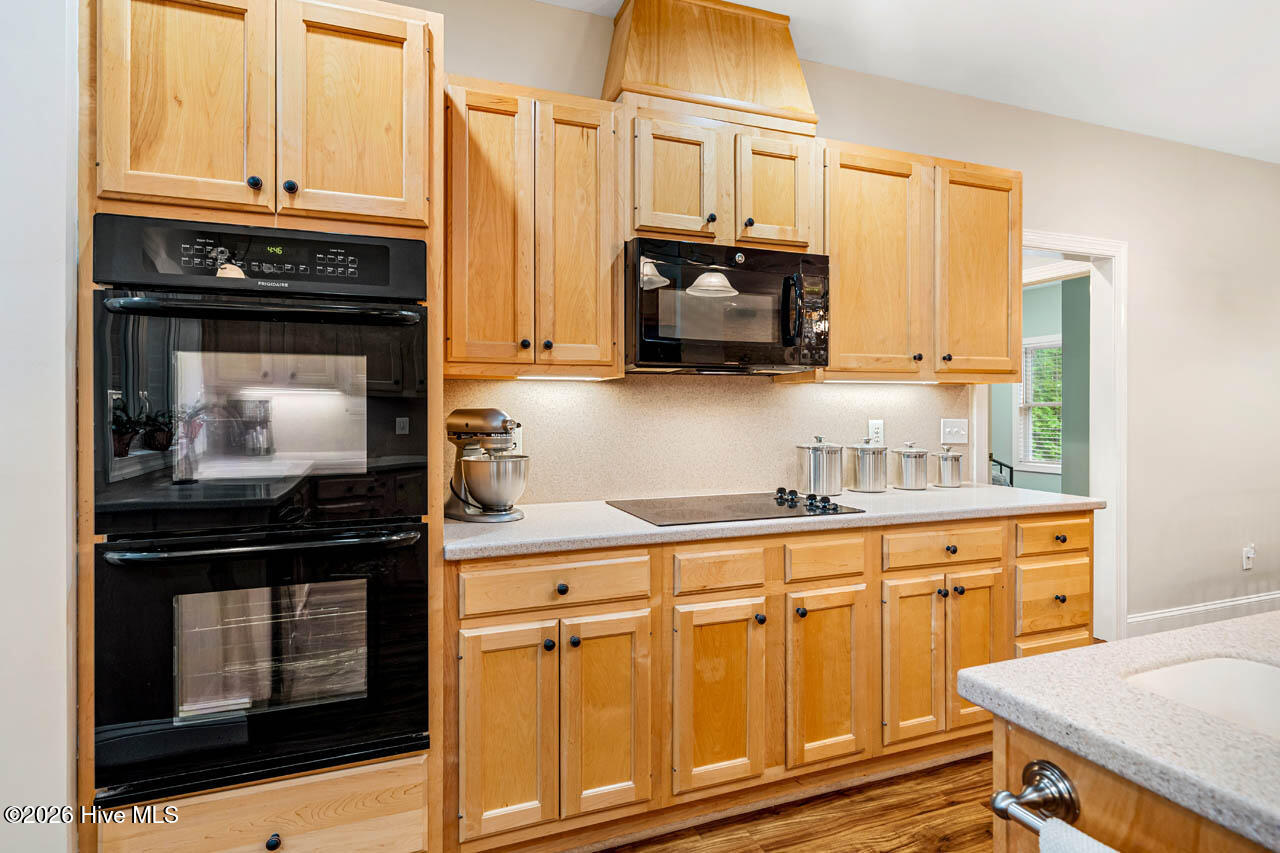 1624 Rosebriar Place Property Photo 25
