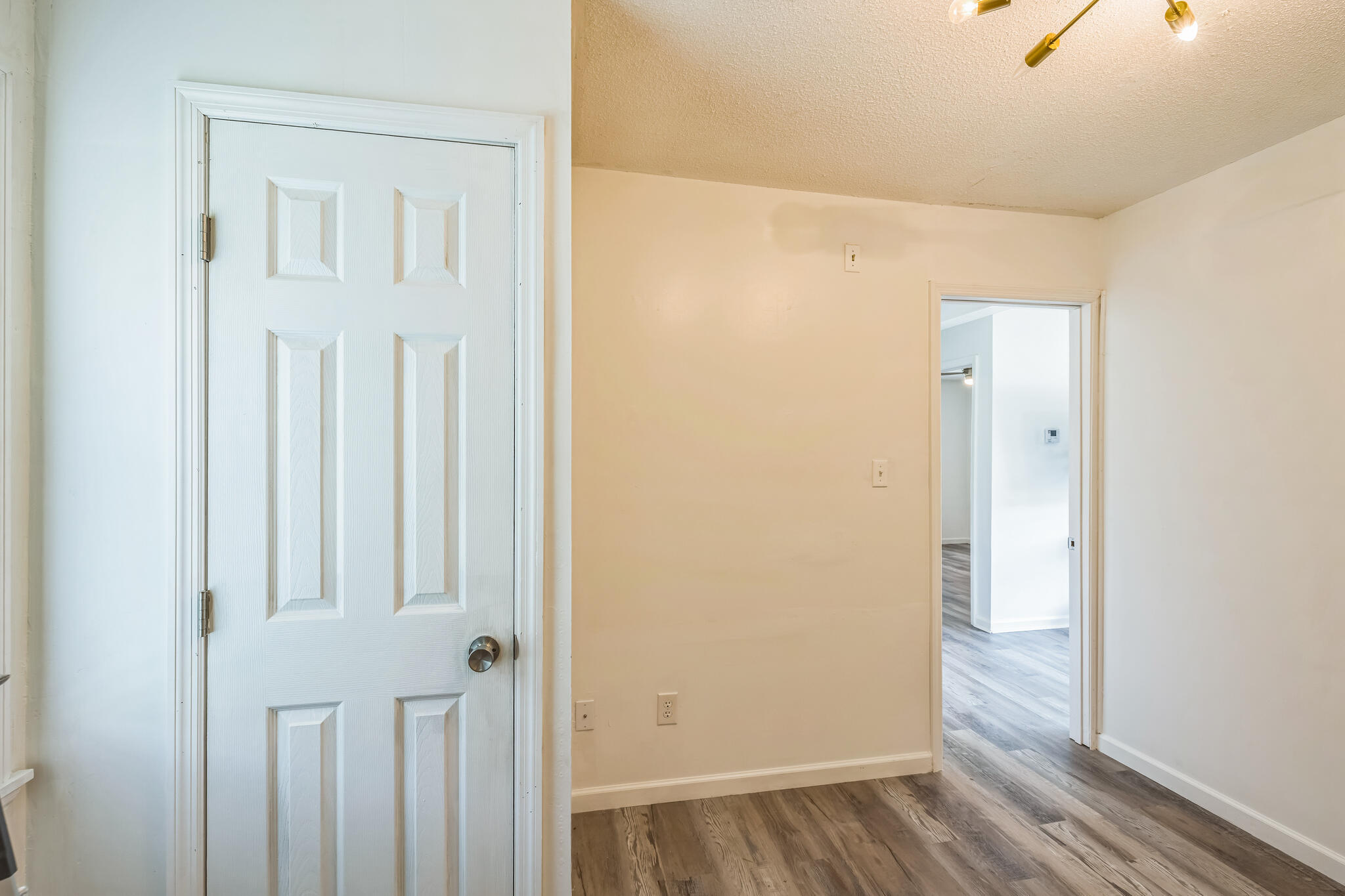 2513 Argonne Drive Property Photo 5