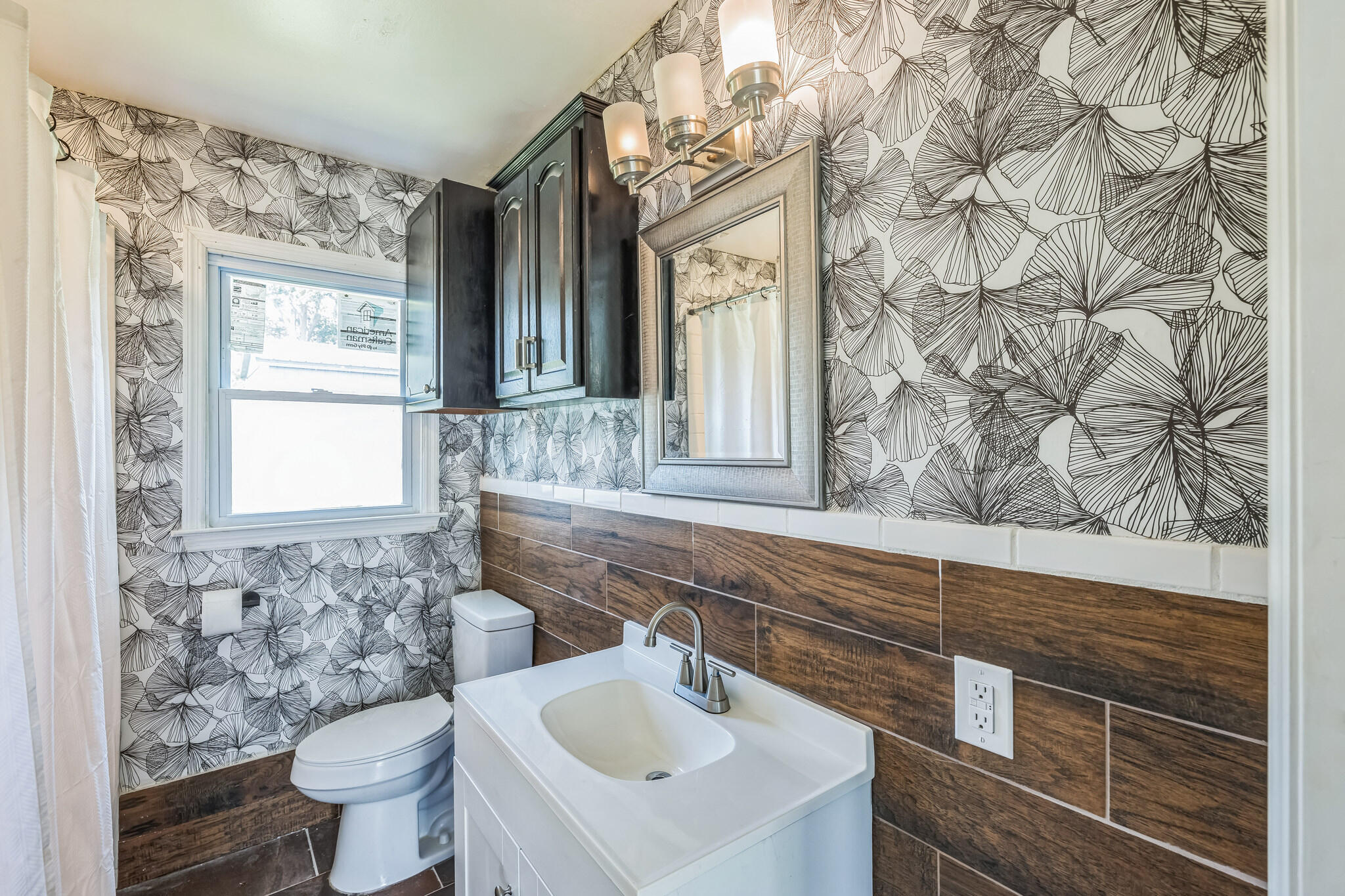 2513 Argonne Drive Property Photo 10