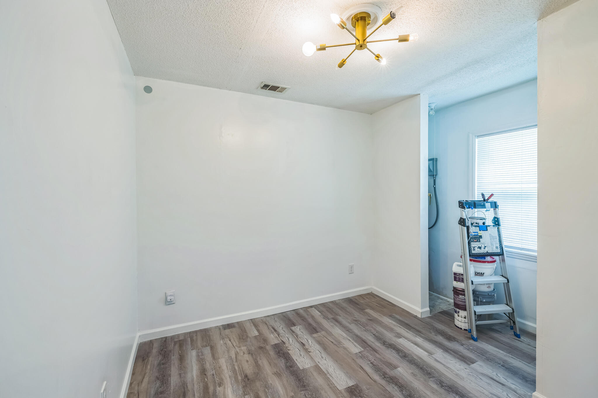 2513 Argonne Drive Property Photo 12