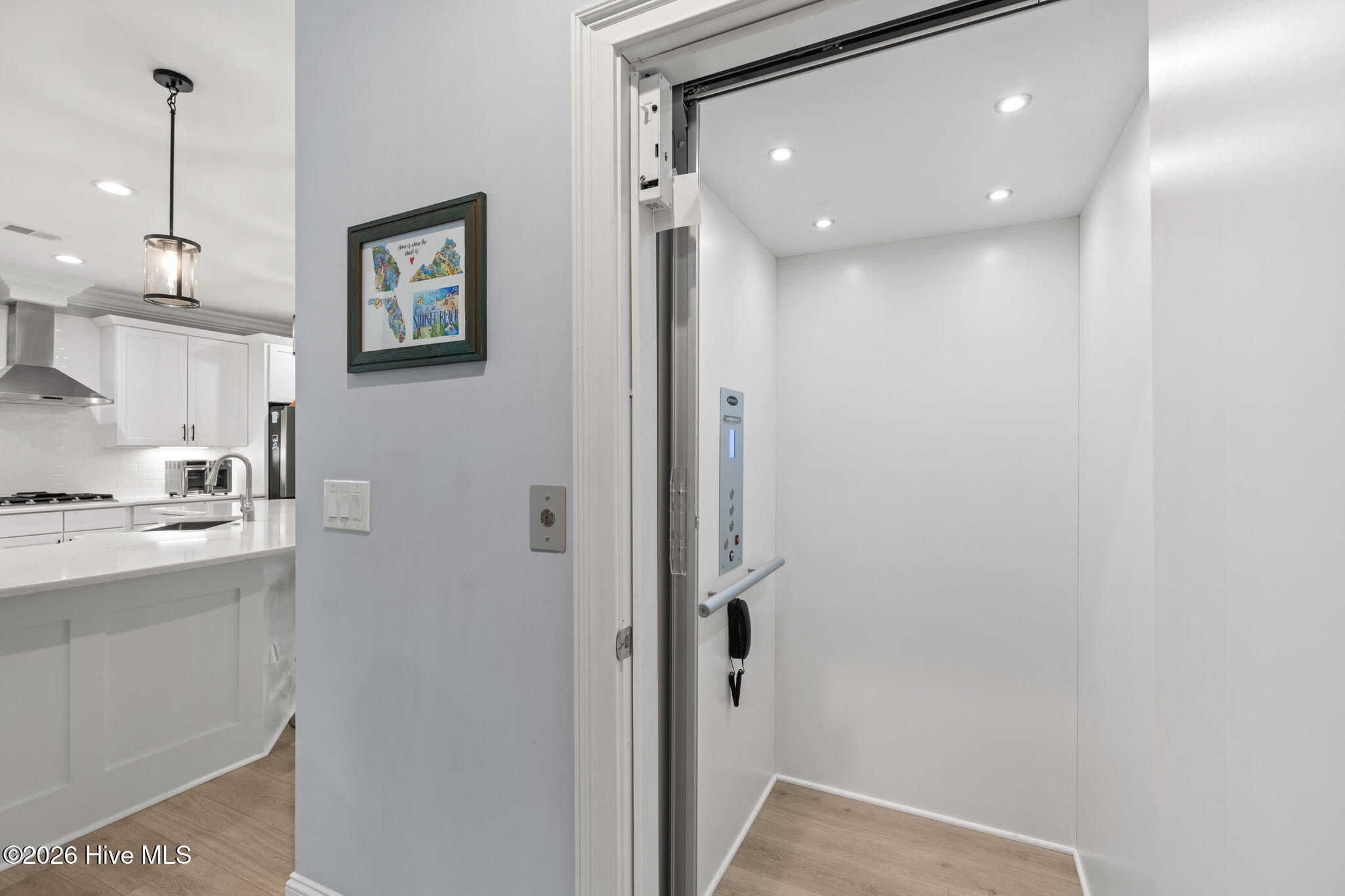 620 Eastwood Park Road Unit 7b Property Photo 6