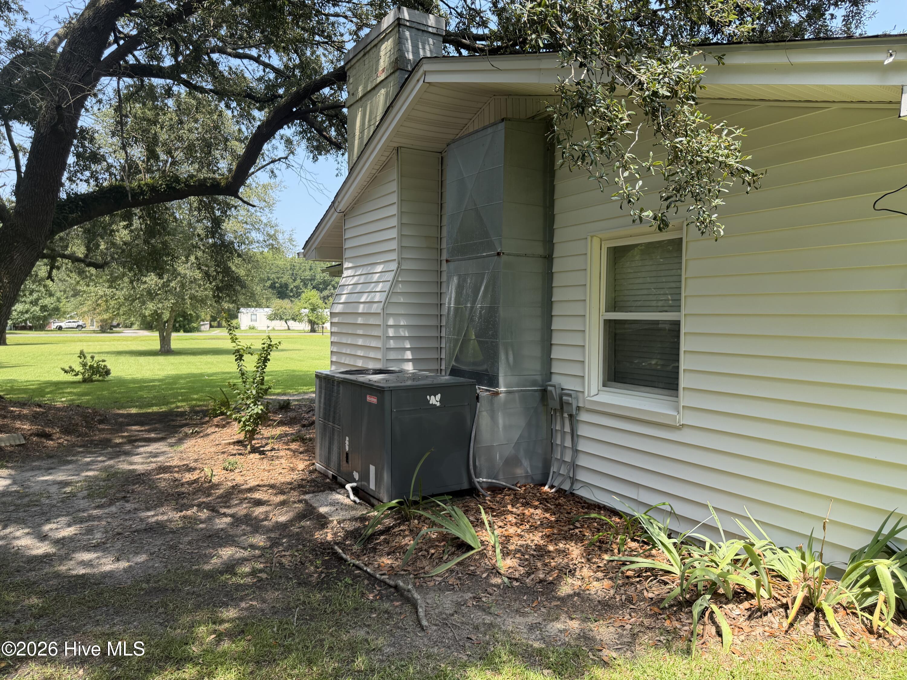 1589 Carl Stephens Road Property Photo 10