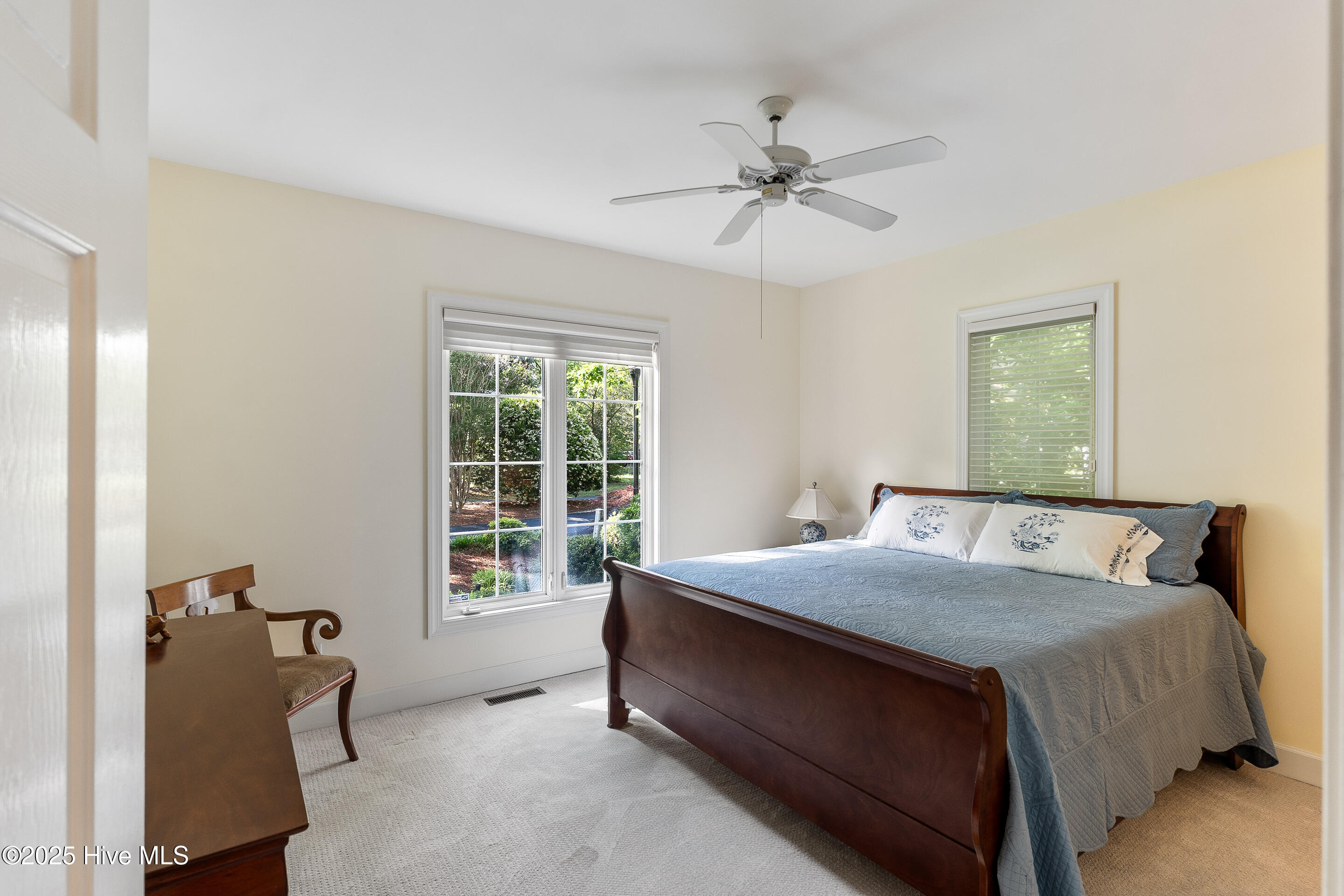 8819 Sawmill Creek Lane Property Photo 7