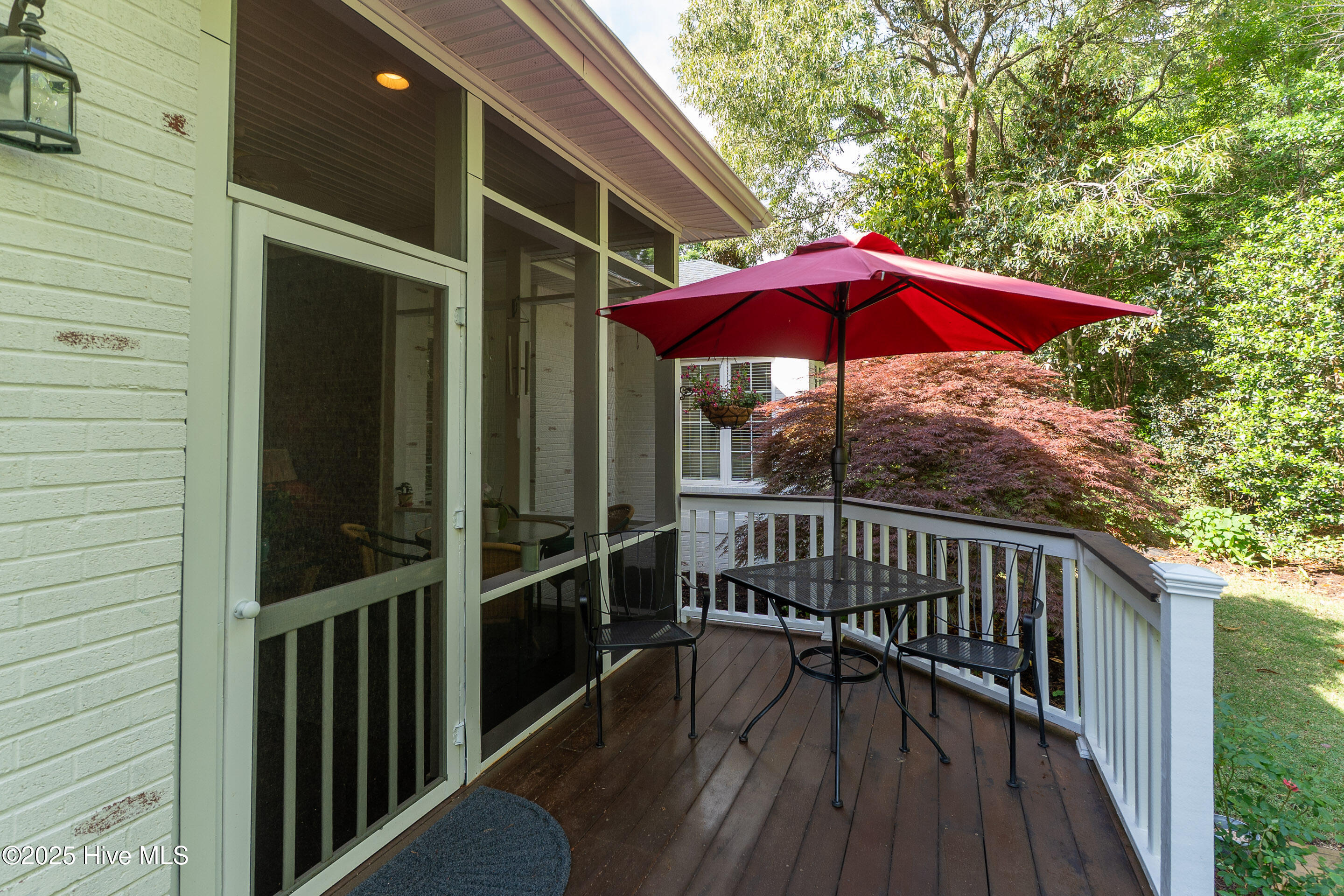 8819 Sawmill Creek Lane Property Photo 33
