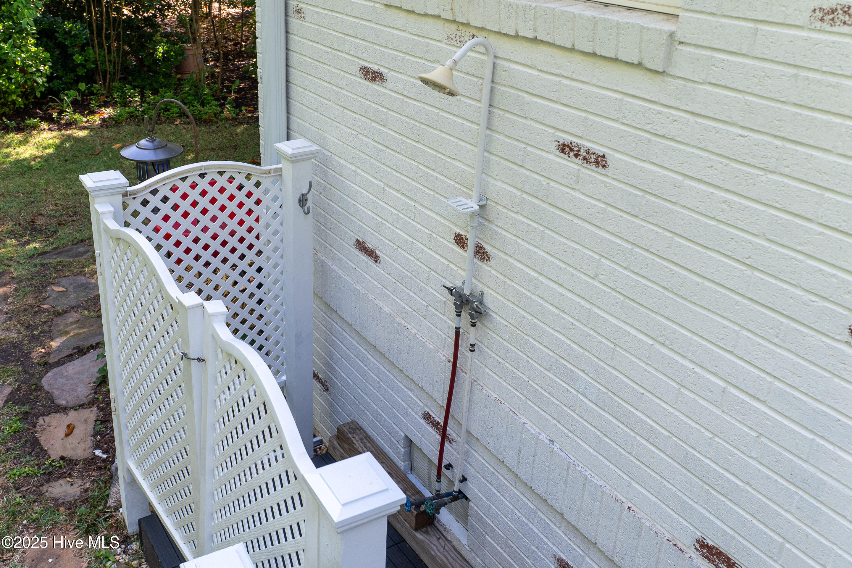 8819 Sawmill Creek Lane Property Photo 34