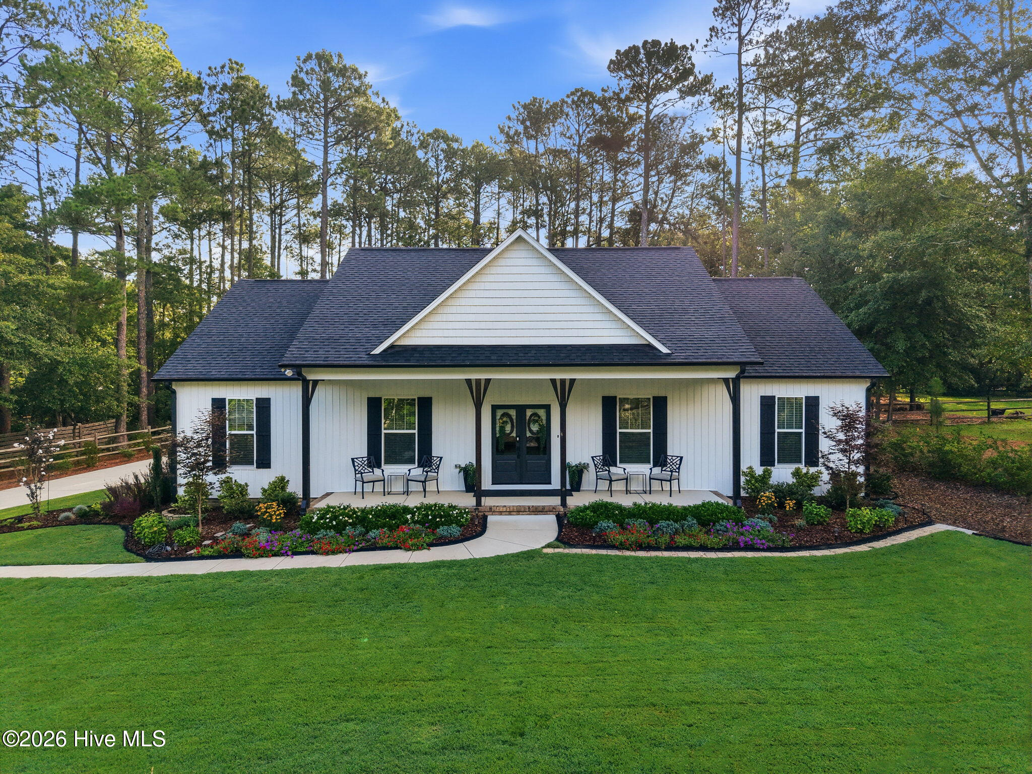 105 Stallion Drive Property Photo 2