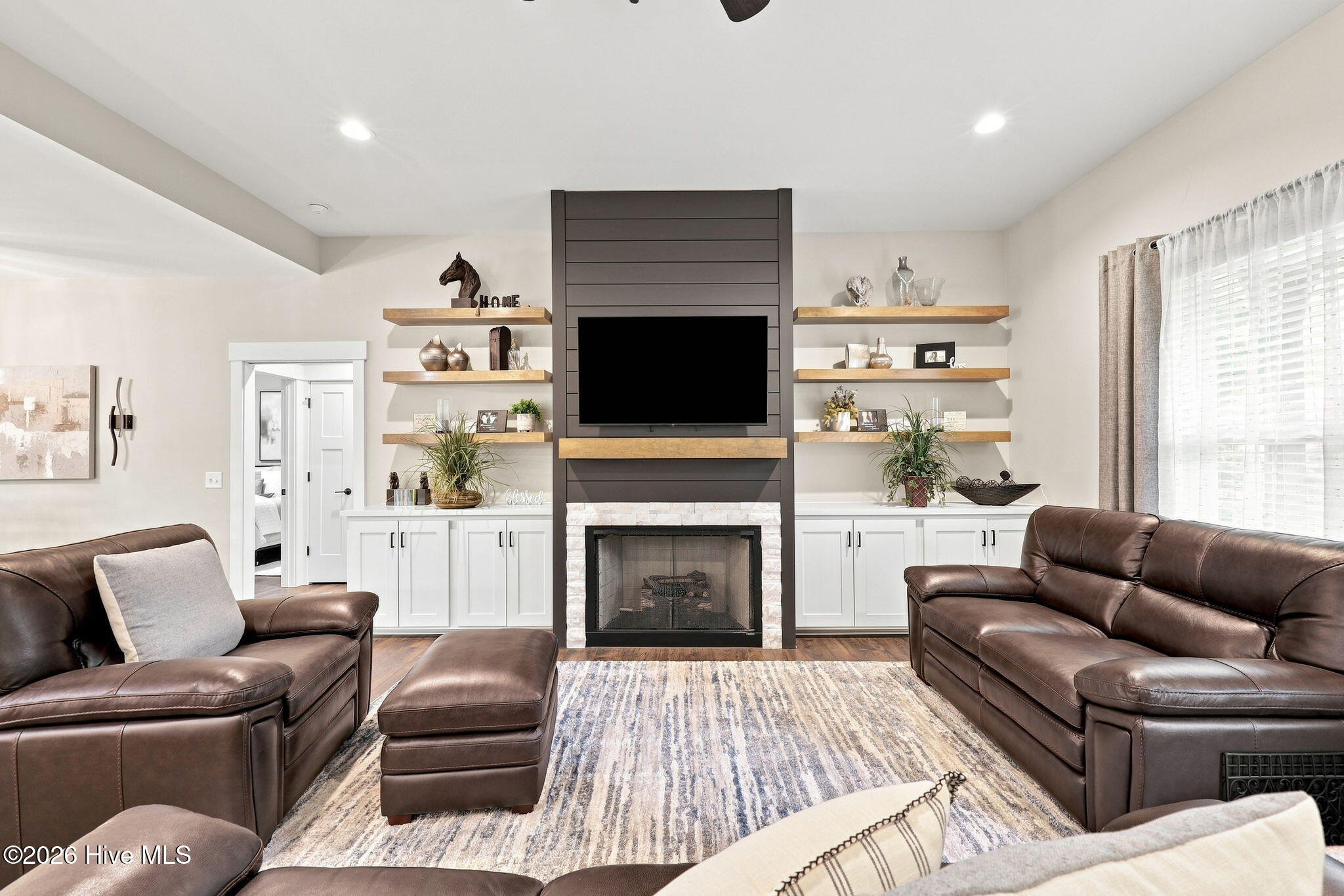 105 Stallion Drive Property Photo 8