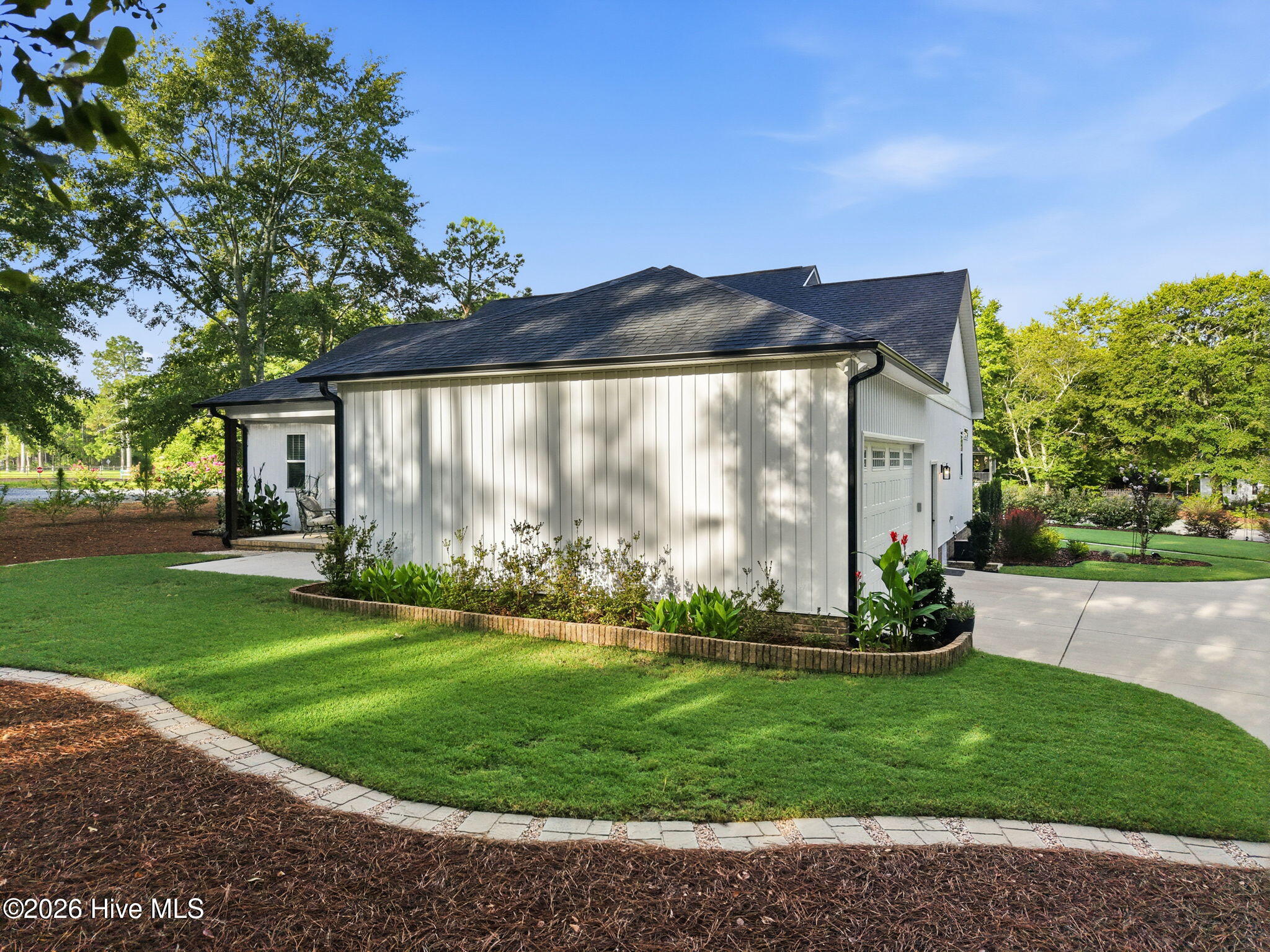 105 Stallion Drive Property Photo 31